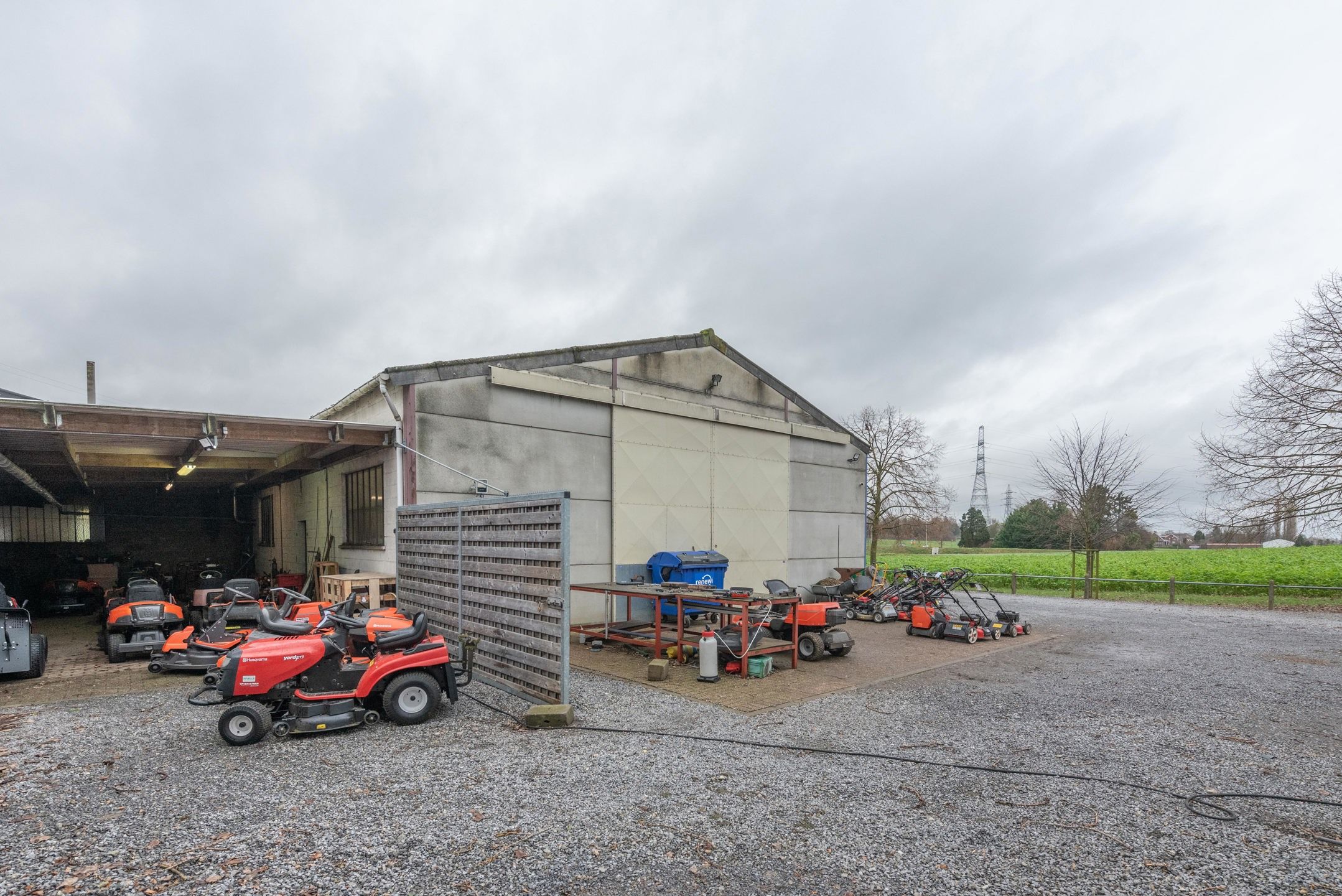 Handelszaak met woonst op toplocatie foto 26