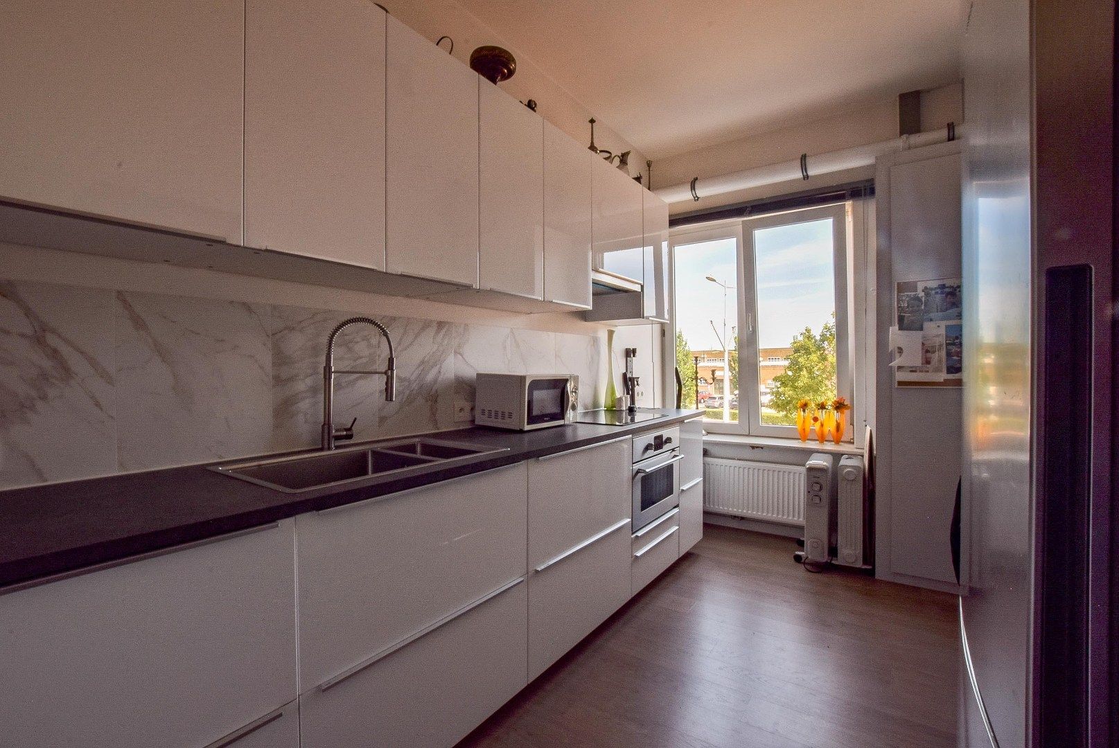 Succesvolle horecazaak met karakter in hartje Nieuwpoort-Stad op de Kaai gelegen. foto 14