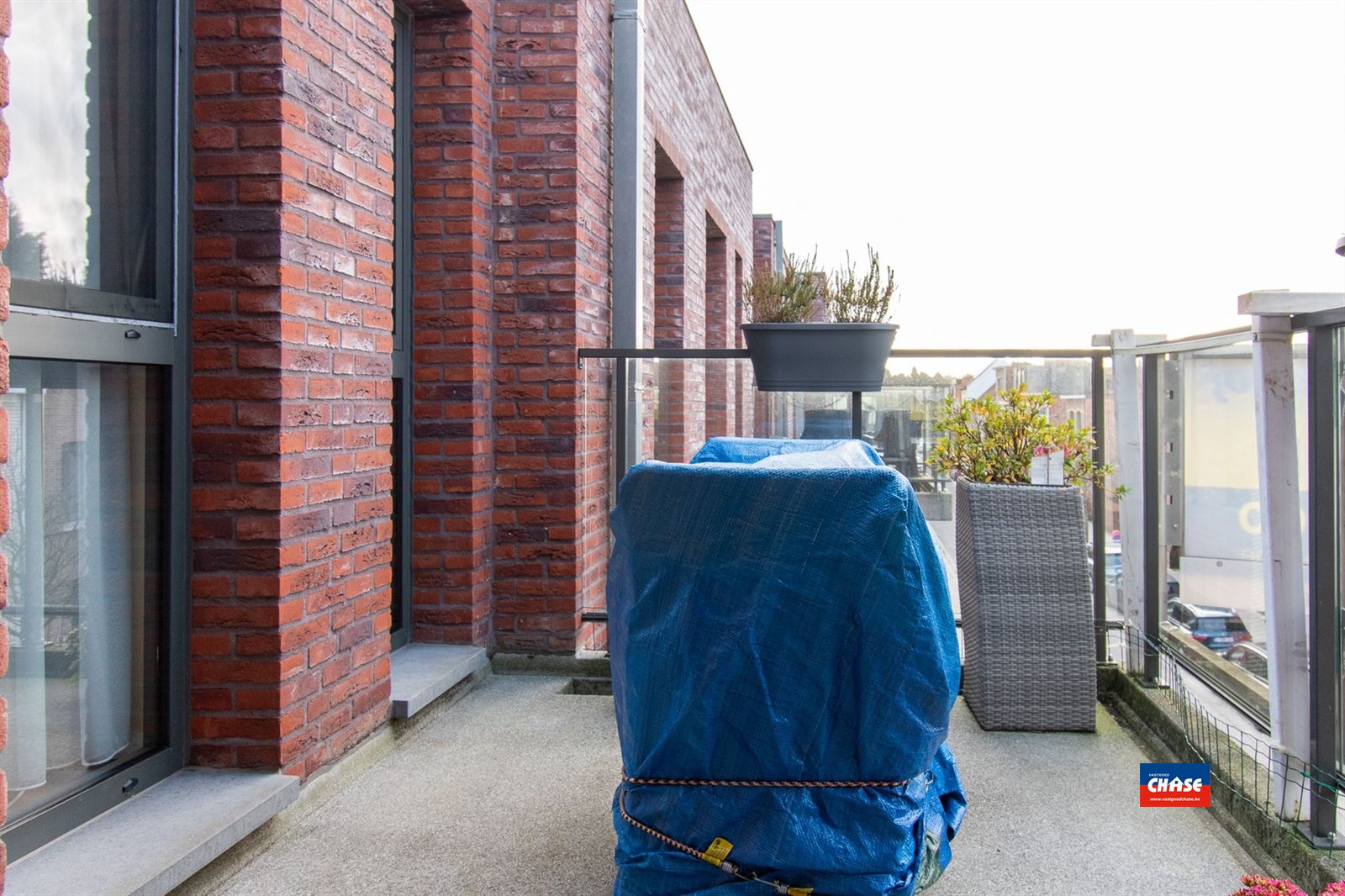 Knap nieuwbouw appartement met 2 slaapkamers en terras foto 7