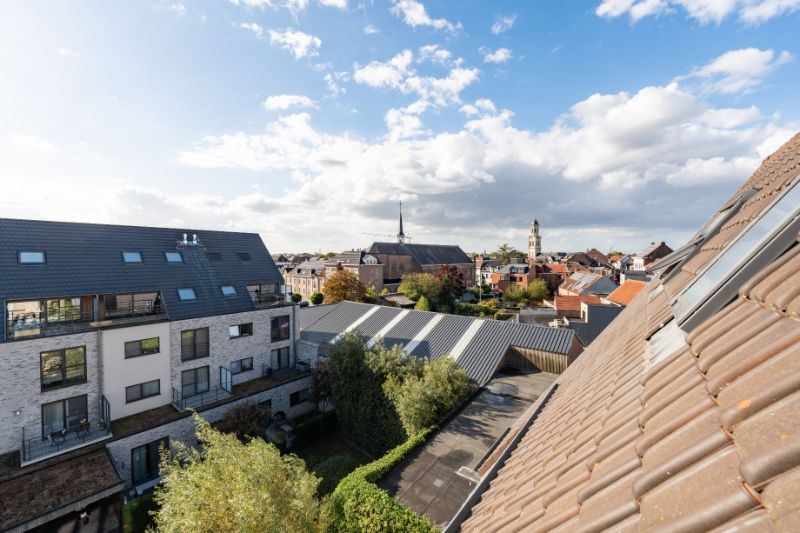 Instapklaar appartement in het hart van Lokeren! foto 13