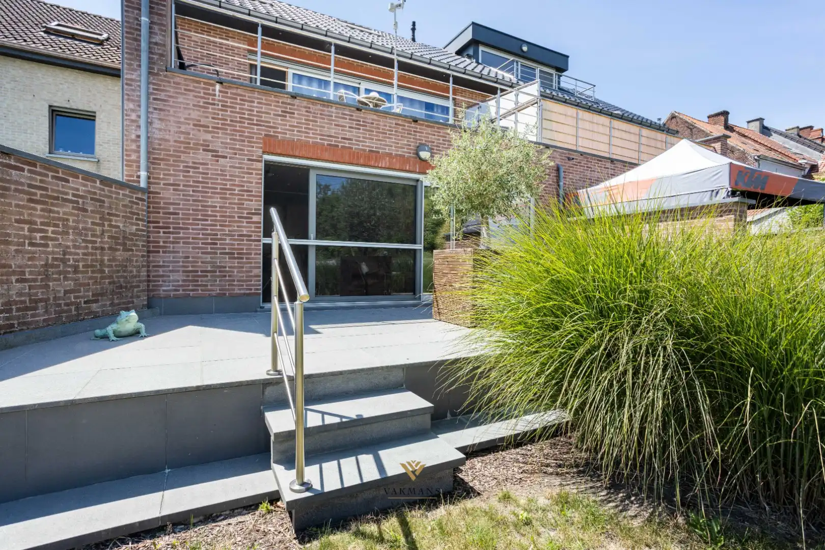Gelijkvloers appartement met tuin foto 22