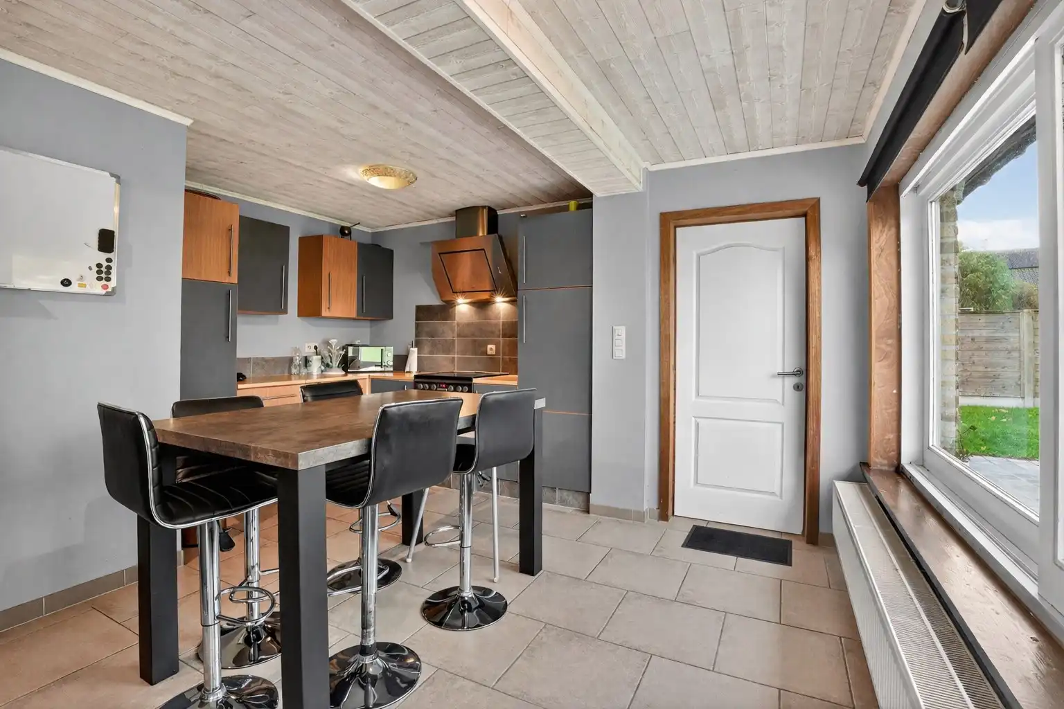 Instapklare woning op ruim perceel (880 m²) met prachtig landelijk uitzicht in Merkem foto 13