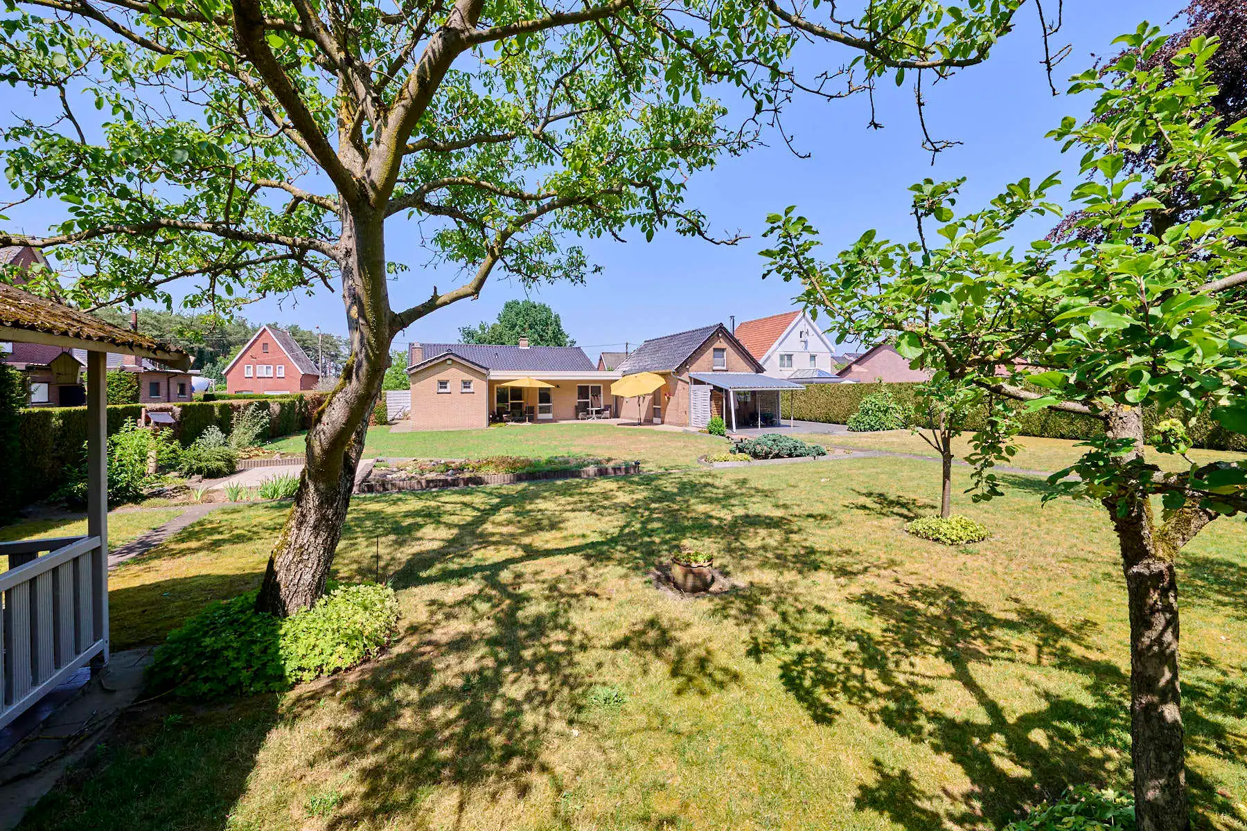 Huis te koop foto {{pictureIndex}}