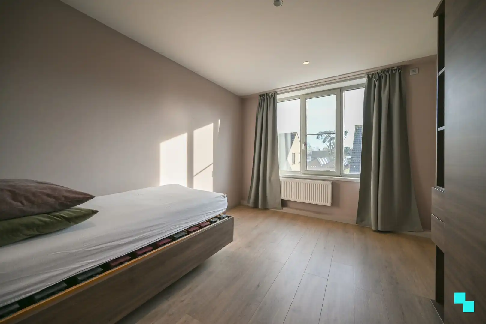 Karaktervolle woning met handelsruimte nabij het centrum van Izegem foto 27