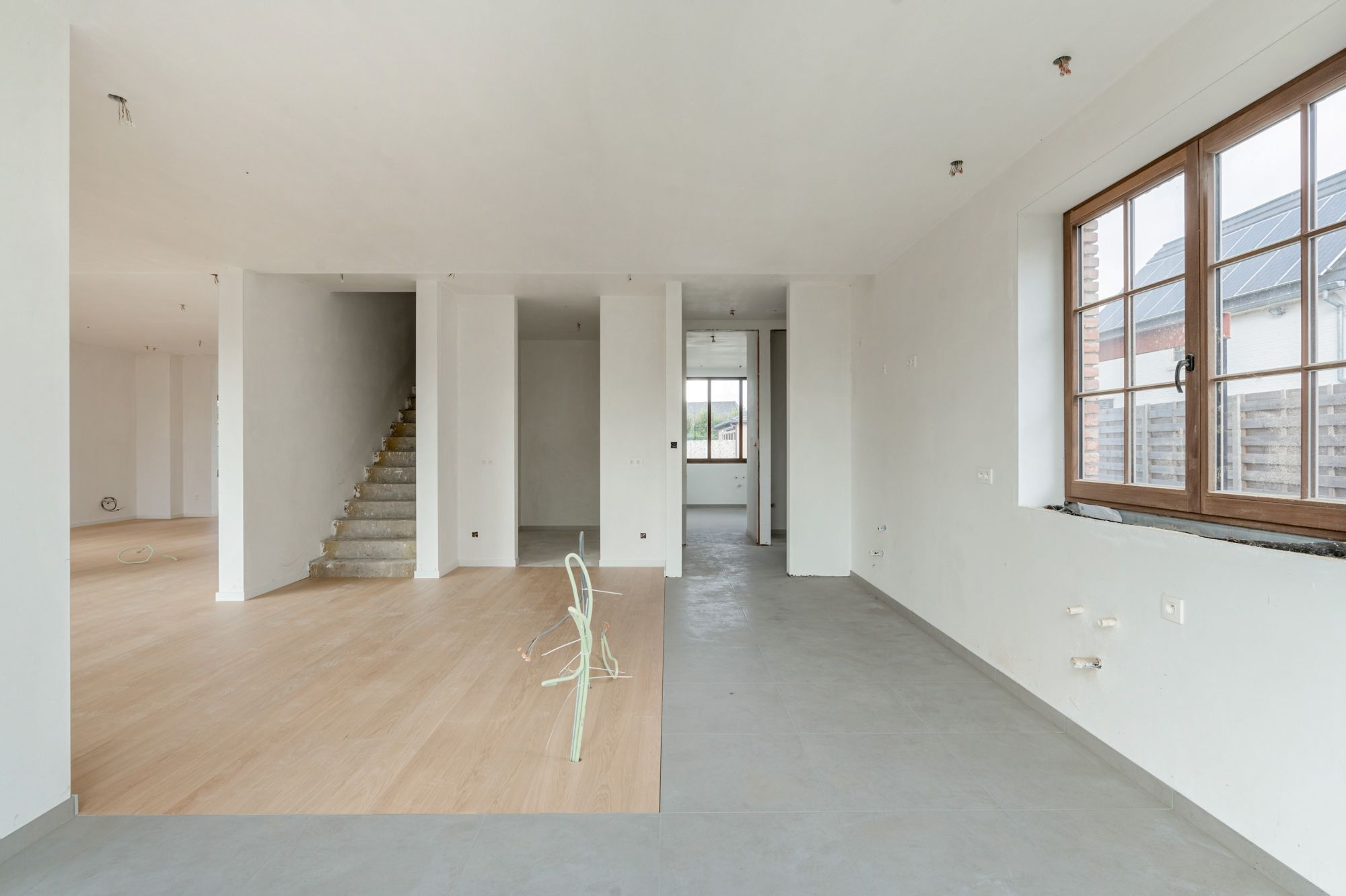 IDEALIS VASTGOED - BIJZONDERE WONING OP EEN KNAP PERCEEL VAN 10A 25CA OP RESIDENTIELE LOCATIE! foto 17