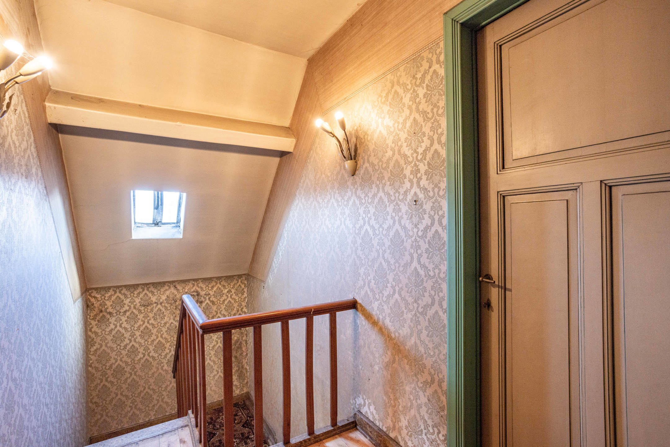 Authentieke woning met 4 slaapkamers te koop in Ronse foto 17