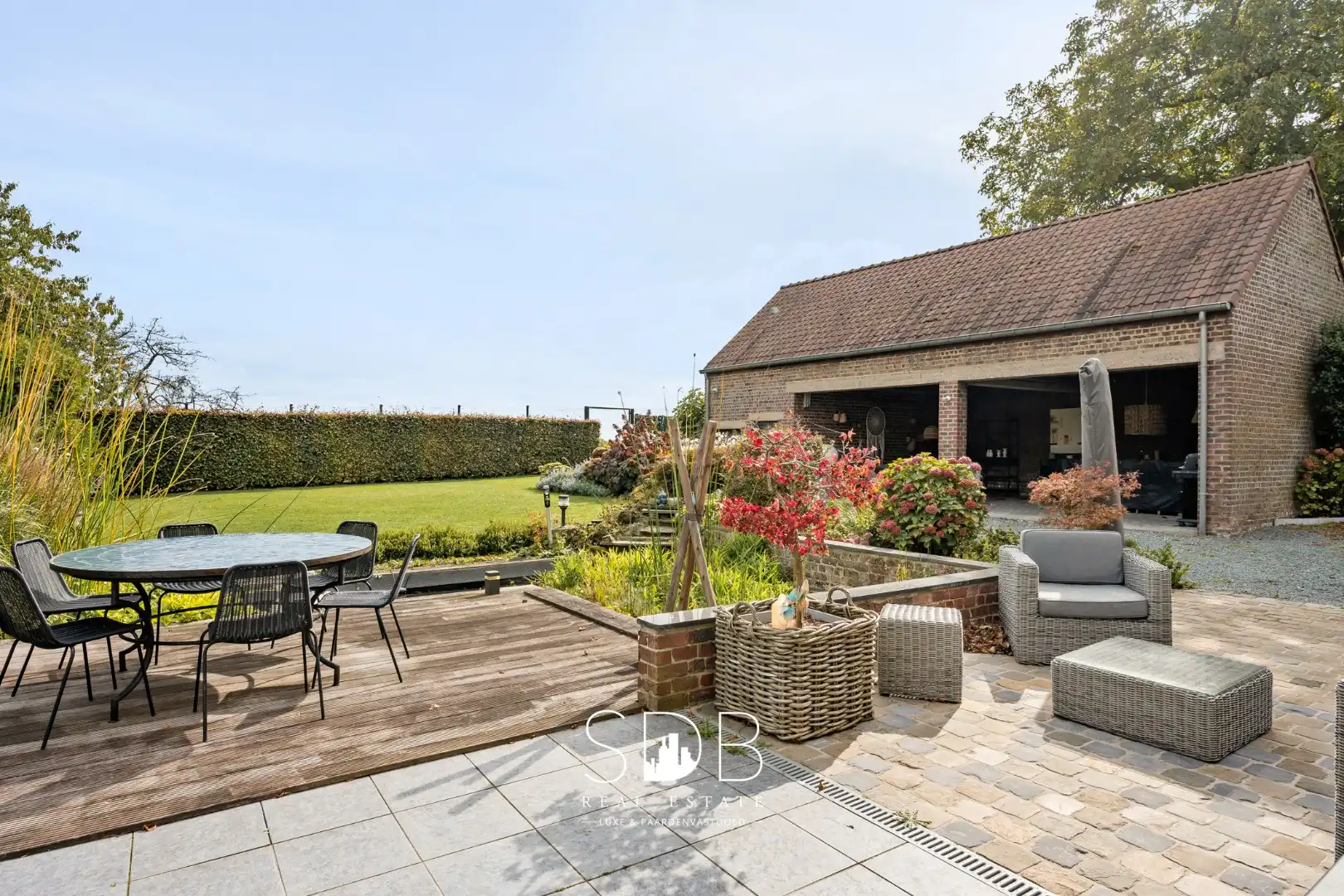 Prachtige landelijke hoeve woning met gezinstuin en graslanden op 1hectare foto 23