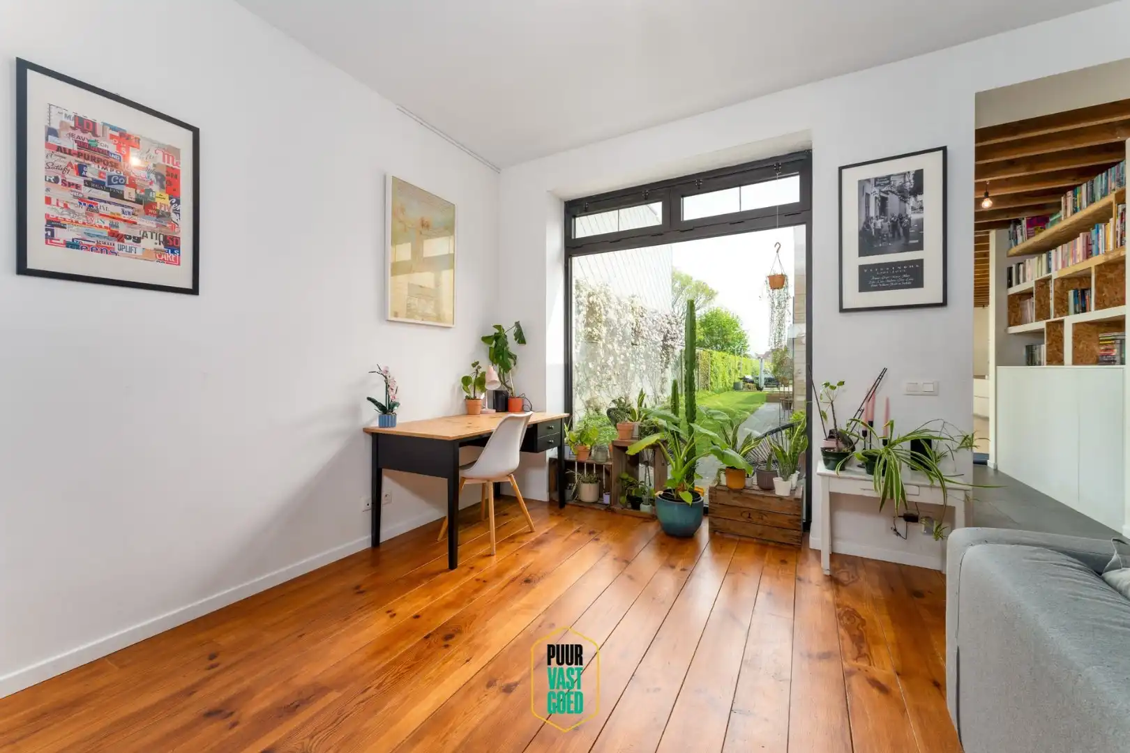 Gerenoveerd ruim woonhuis met zuidgerichte tuin in de dorpskom temidden van de polders foto 10