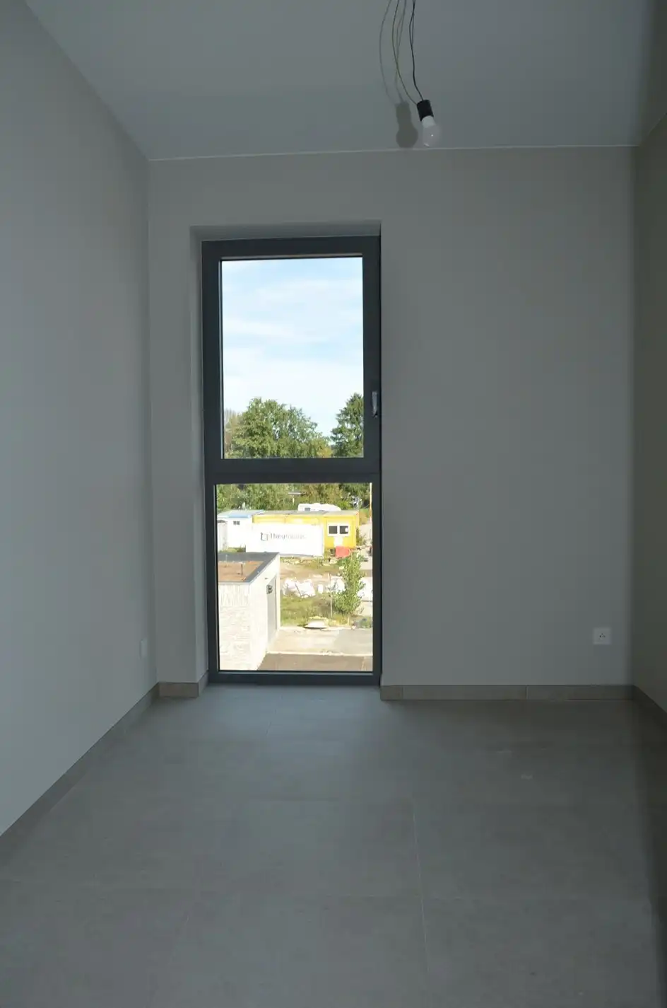 Wonen aan 't kanaal in Residentie Bakboord in een 2 slpk appartement met ruim terras.  Lift aanwezig. foto 12