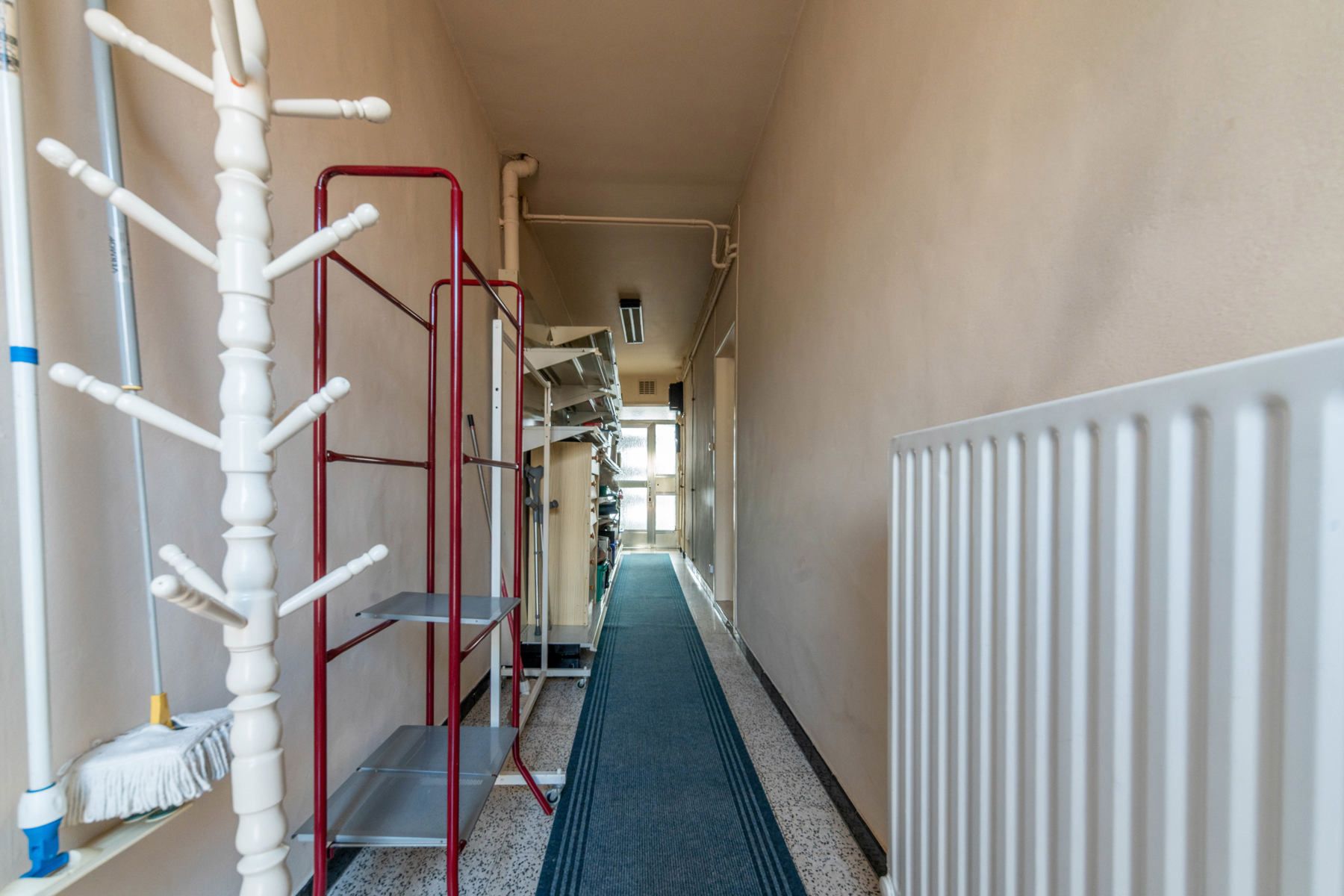 Gezinswoning met mogelijkheden te Hemiksem. foto 7