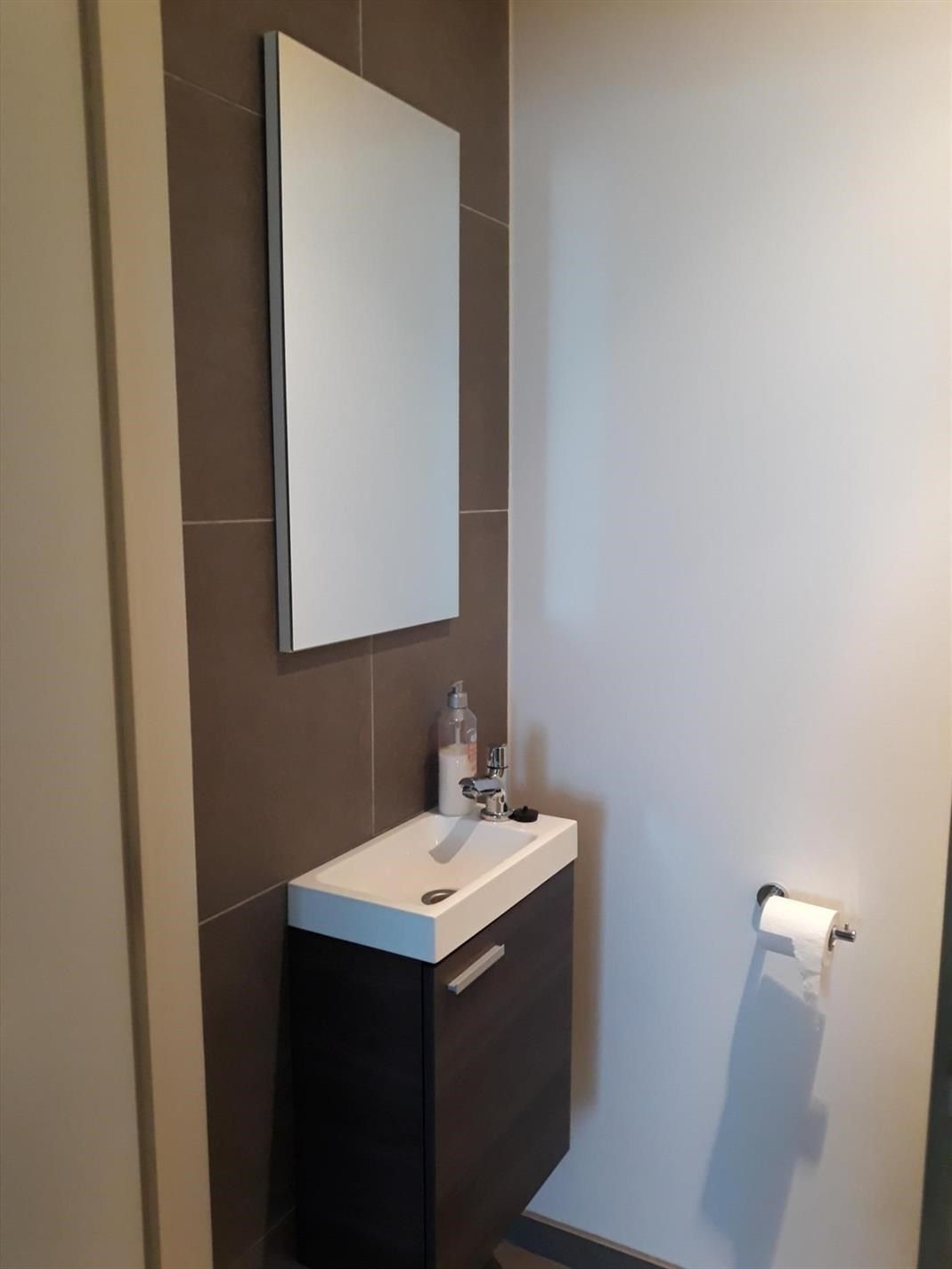 Instapklaar gelijkvloers appartement in het centrum van Diepenbeek foto 10