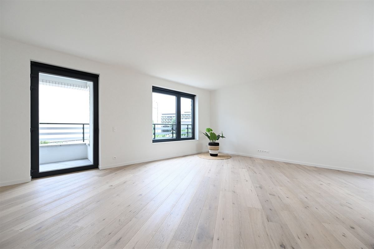 Stijlvol nieuwbouw 3 slaapkamerappartement (137m²) in project Zilverkwartier foto 9