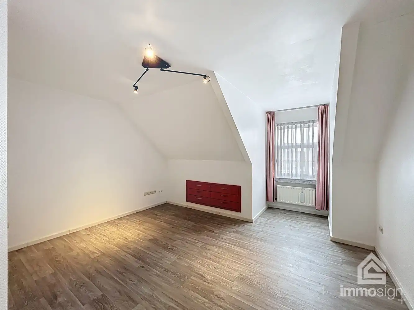 Instapklaar appartement met ruime bewoonbare oppervlakte en 3 slaapkamers in Hamont-Achel foto 23