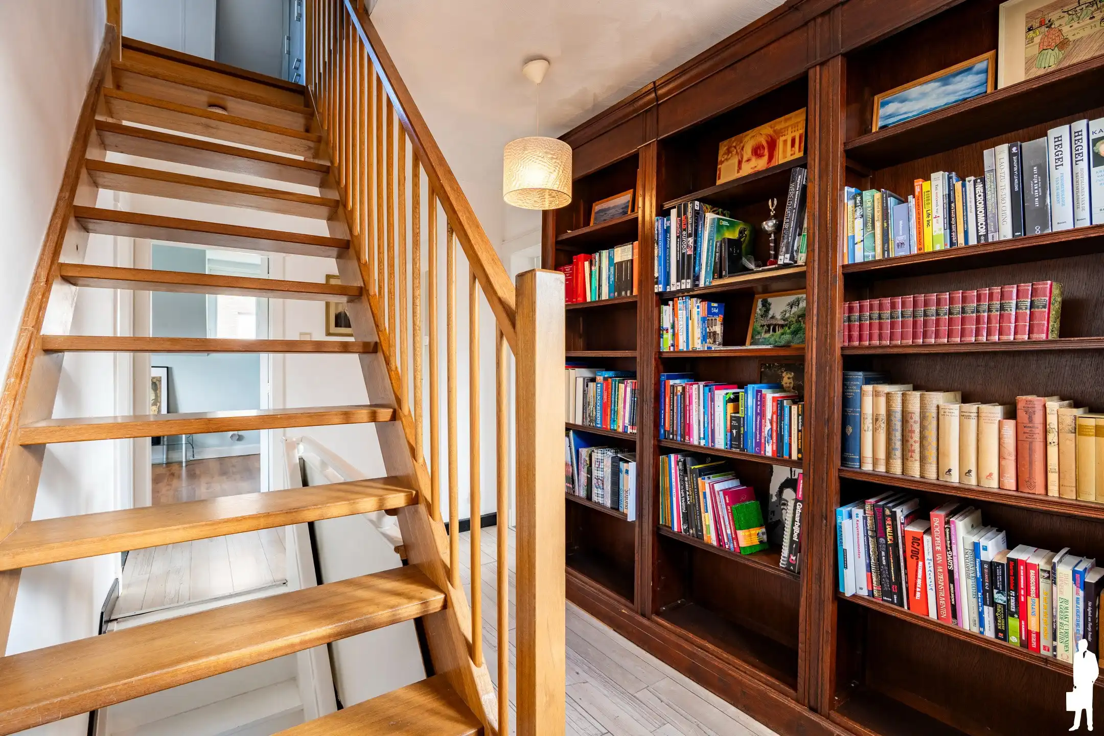 Unieke, lichtrijke woning met 4 slpk. en natuurtuin op 799m² foto 20