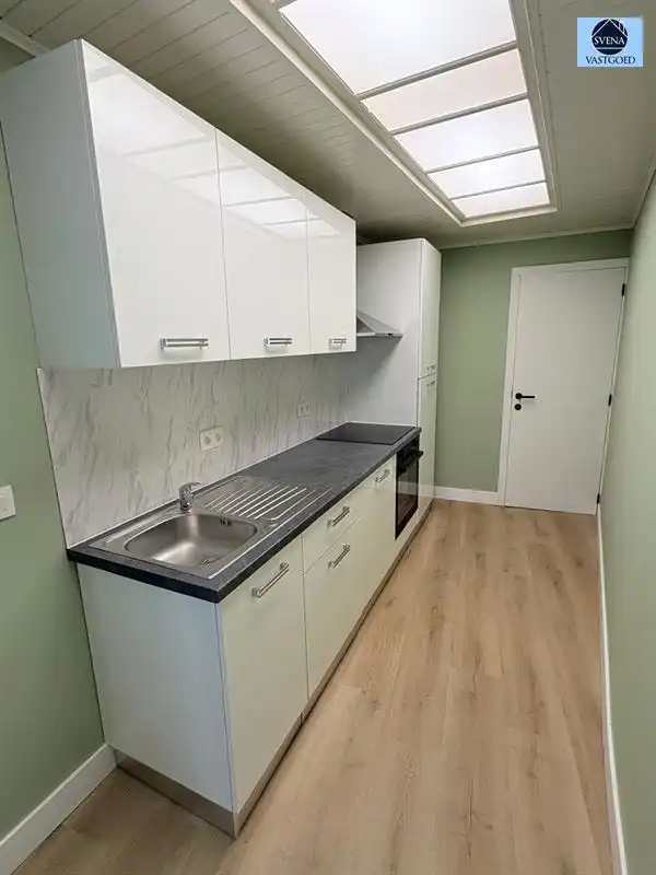 PRACHTIGE, ZEER RUIME WONING MET 5 SLAAPKAMERS foto 6