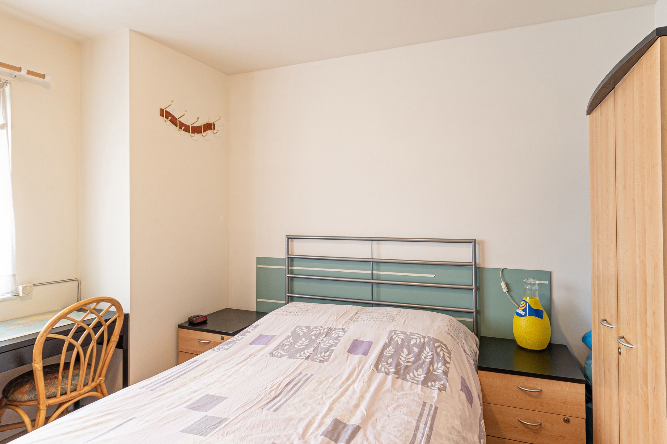 Instapklaar 1-slaapkamerappartement met garage foto 15