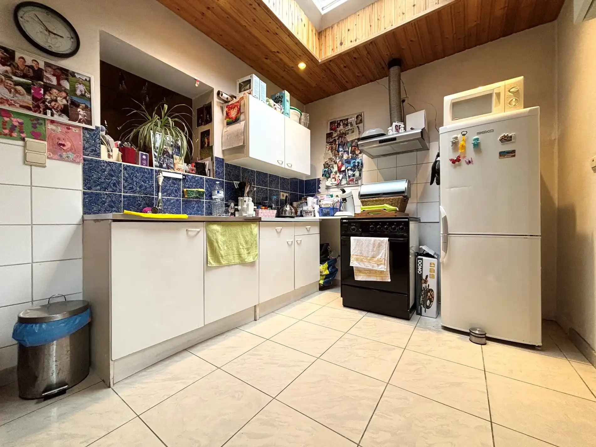 Op te frissen rijwoning met tuin, vernieuwde ramen en geïsoleerd dak. foto 7