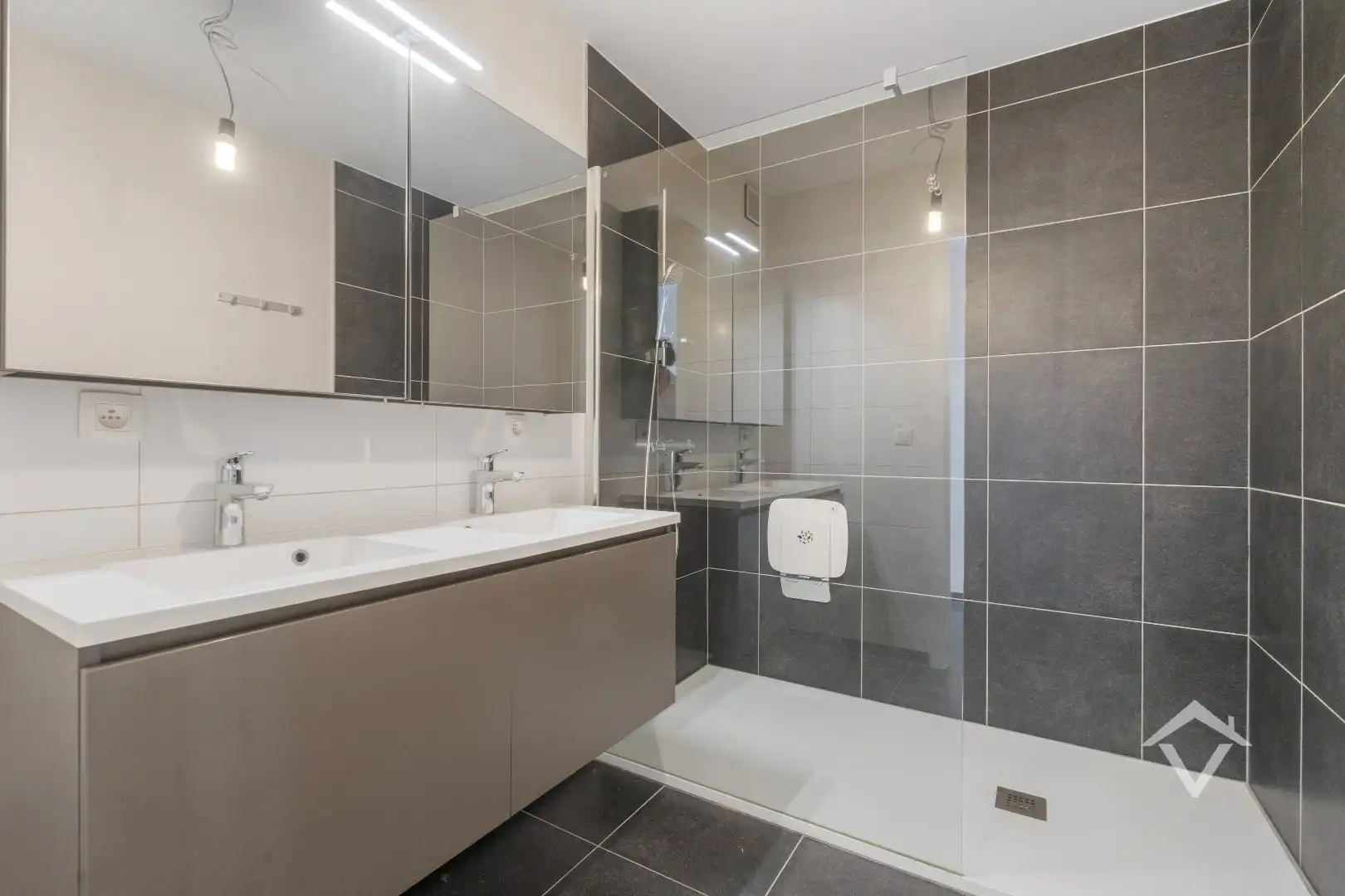 Instapklaar appartement met klassevolle afwerking te Kortemark (EPC-label A) foto 17