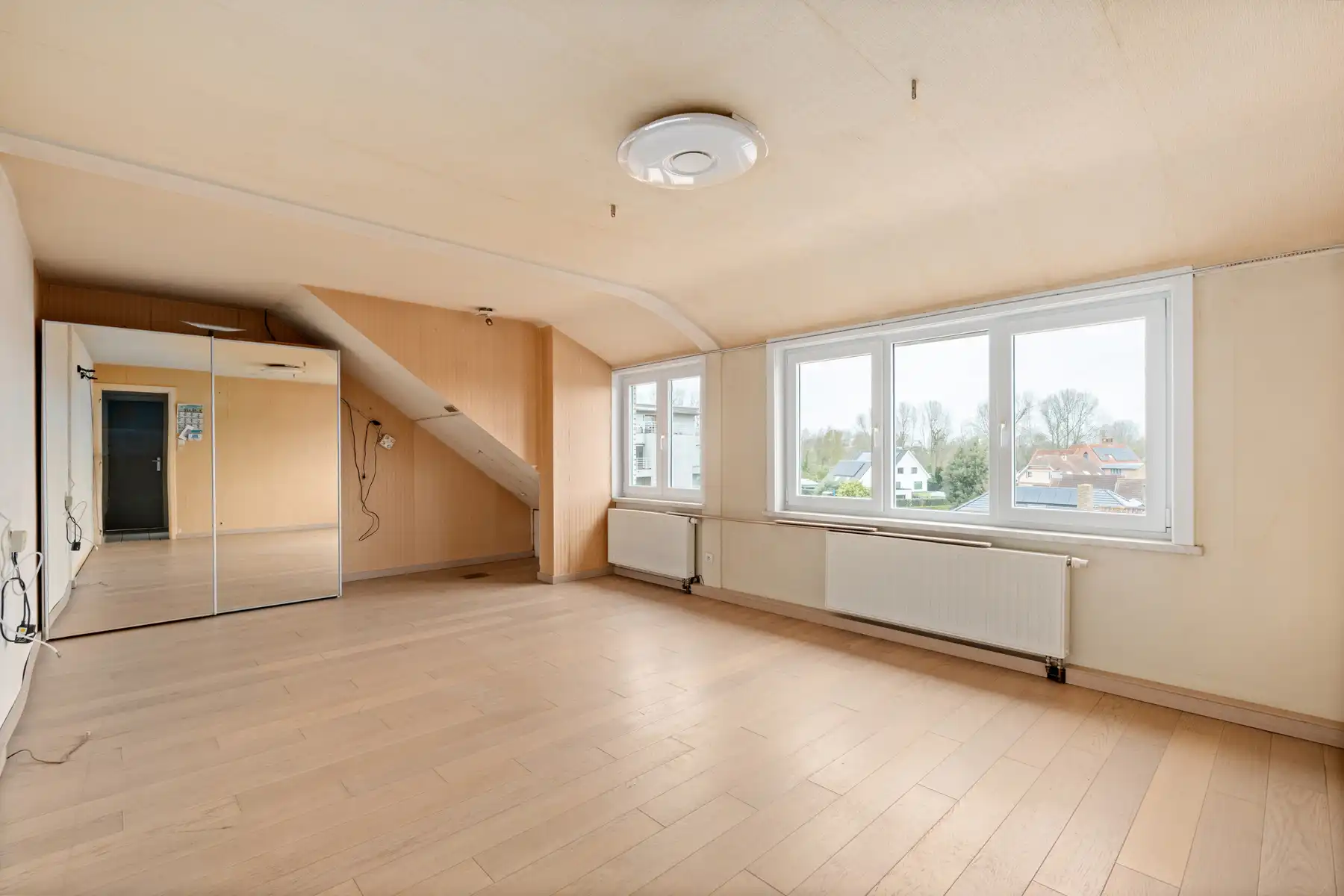 Centraal gelegen éénkamerappartement foto 2