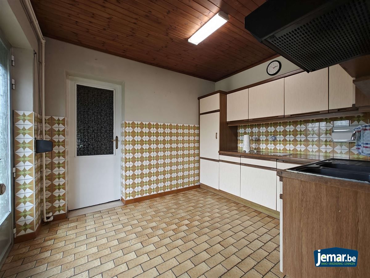 Instapklare woning met 4 slaapkamers en garage  foto 4