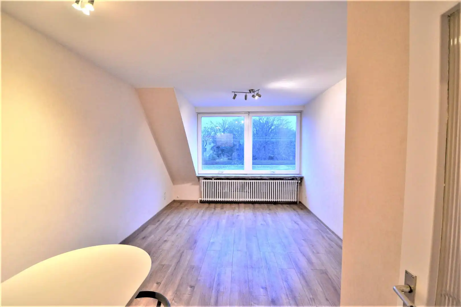 Dakappartement met 1 slaapkamer foto 3