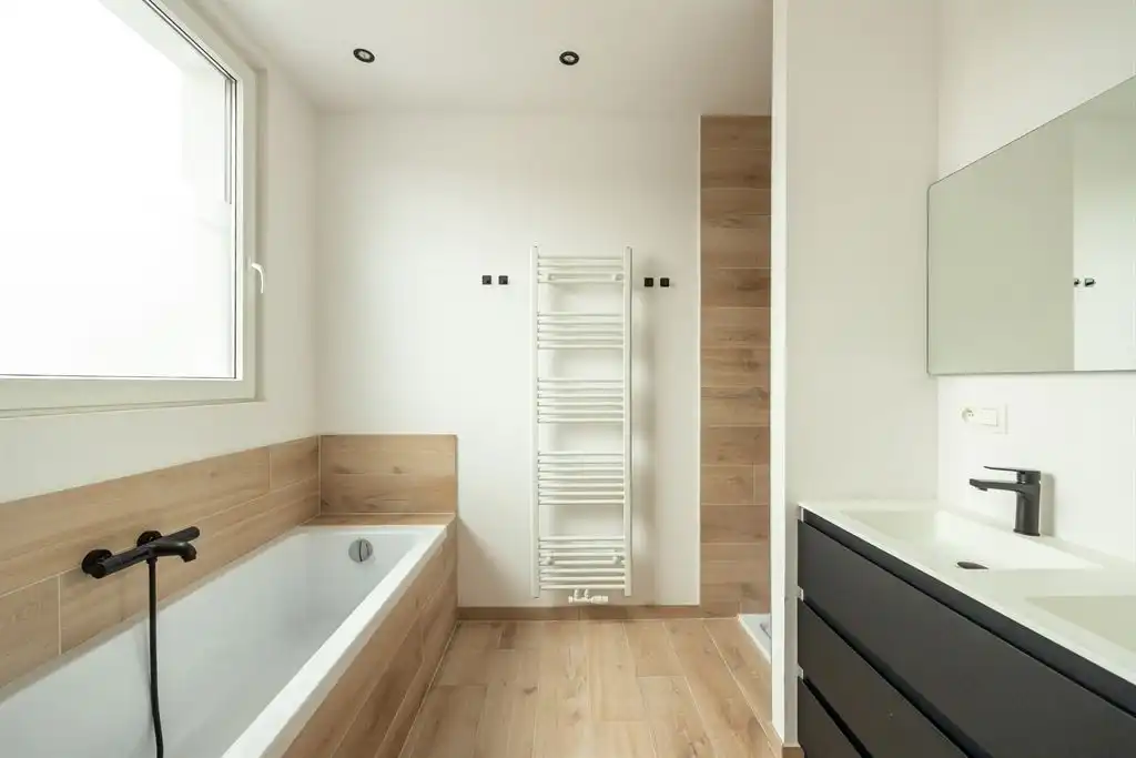 Volledig gerenoveerde woning vlakbij centrum Lier foto 9