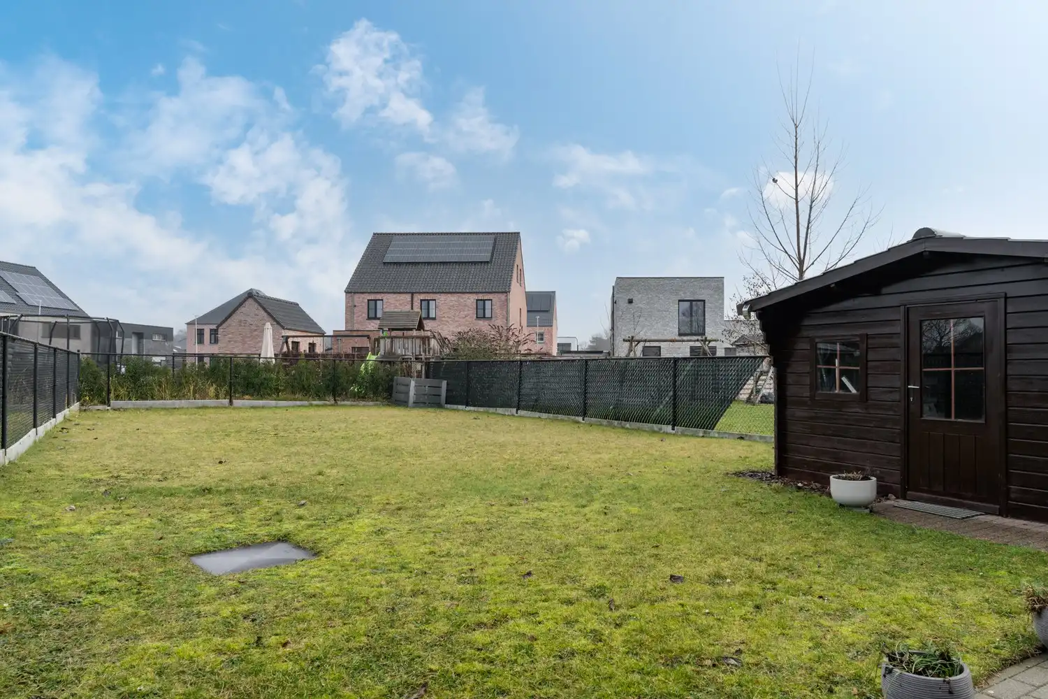 Leuke moderne gezinswoning met 3 SLK en een mooi perceel grond foto 24