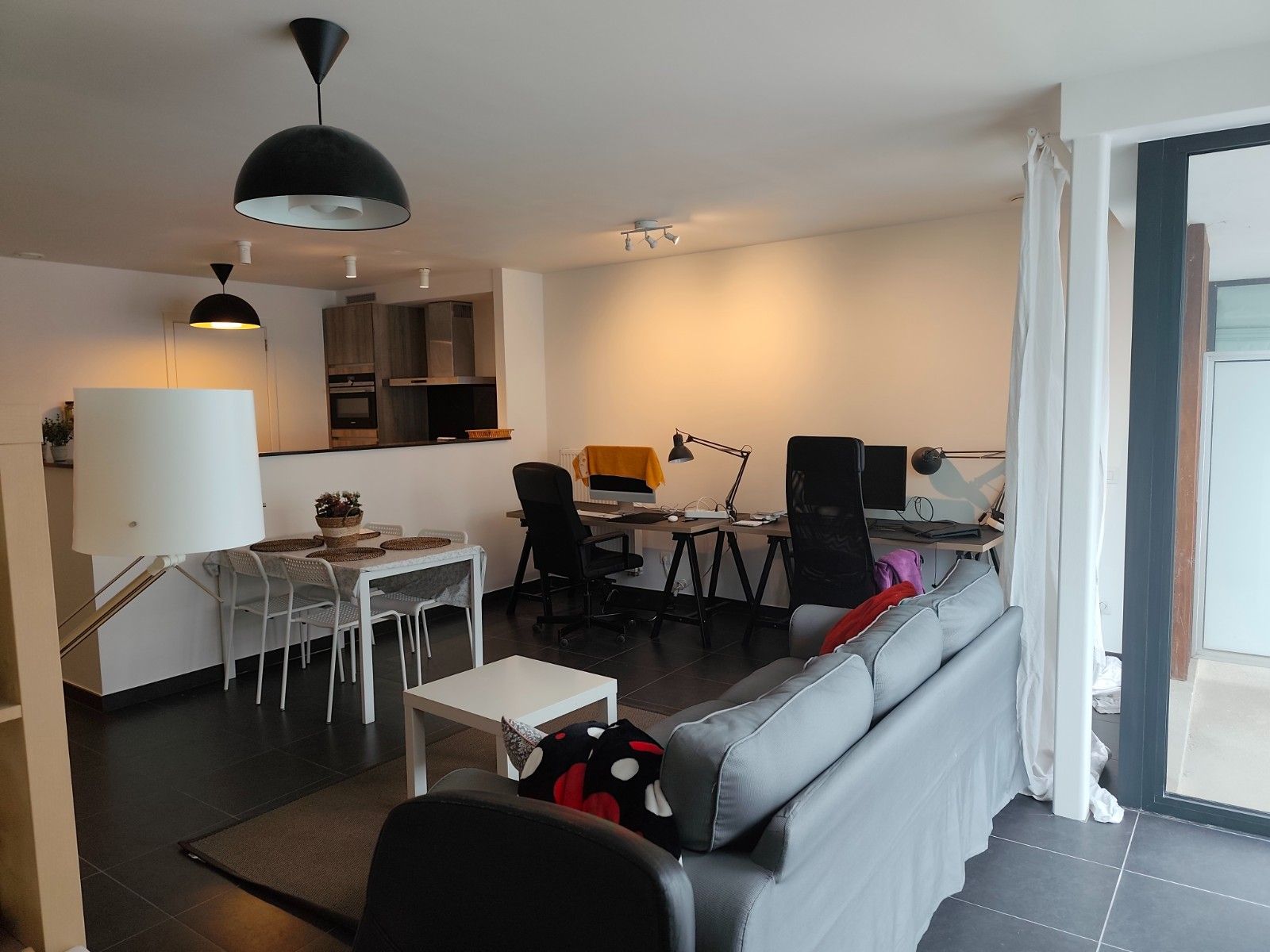2-slaapkamerappartement met ondergrondse garage in centrum Deinze foto 4