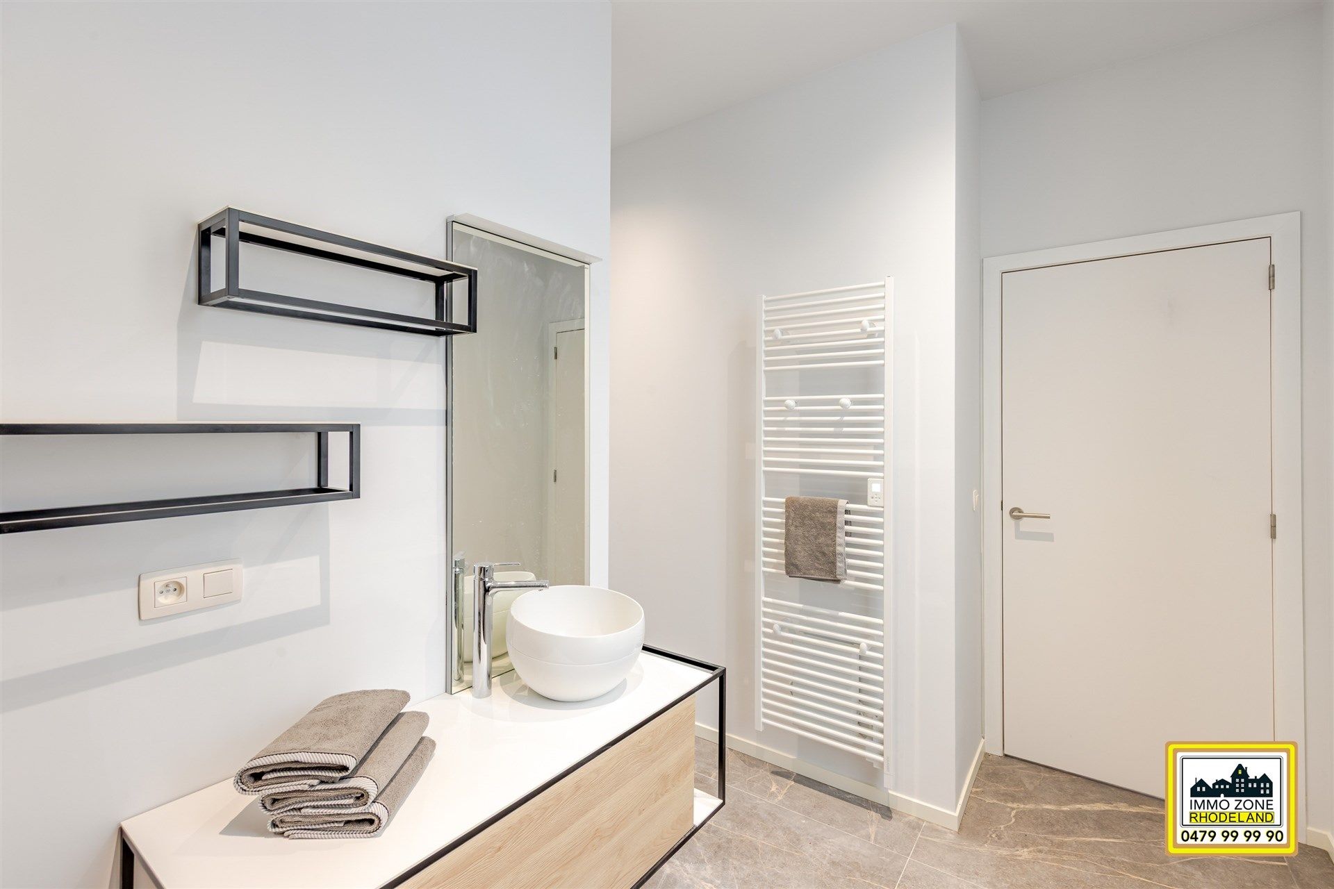 Prachtig gerenoveerd appartement in historisch pand. foto 17