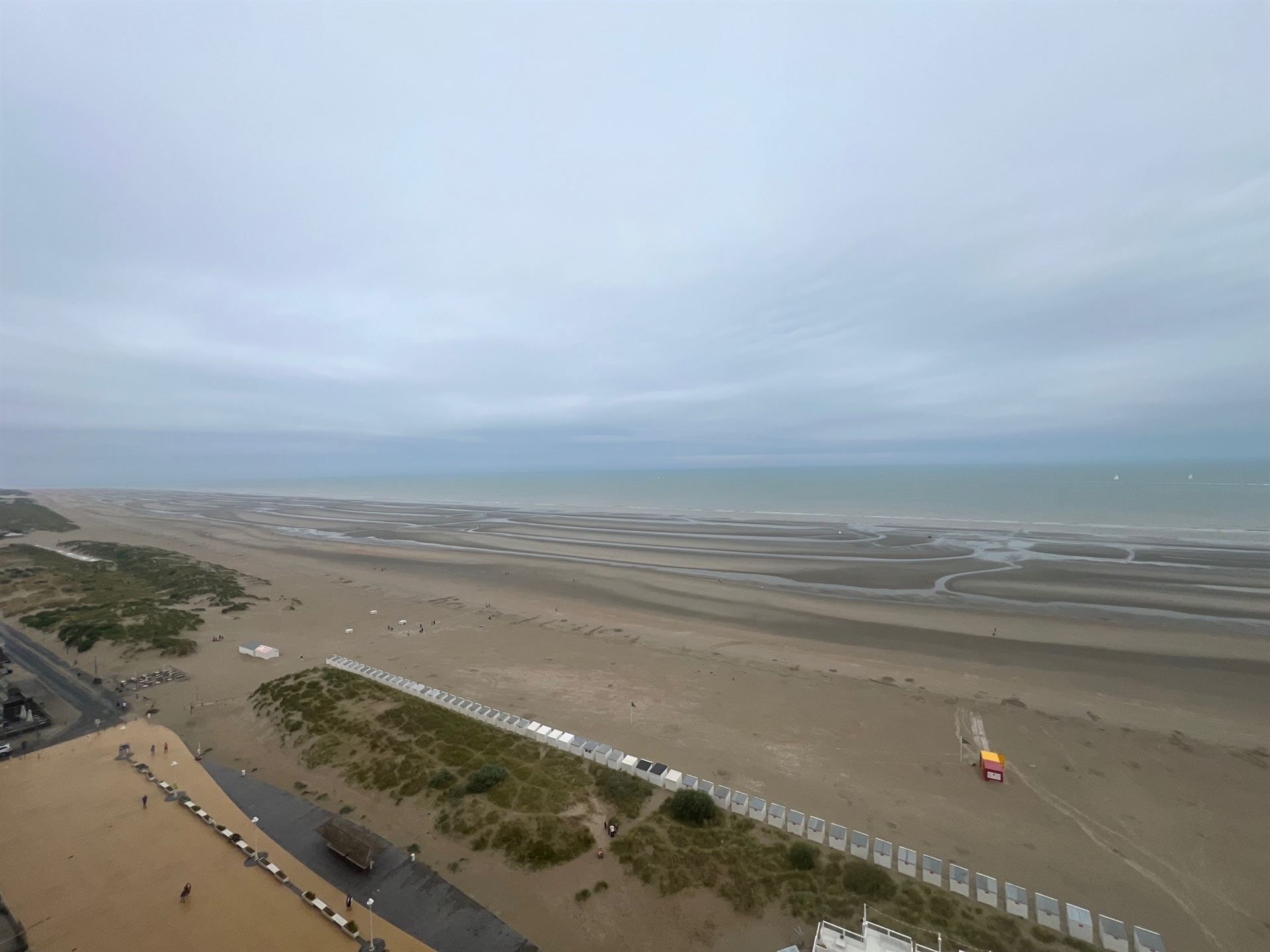 UNIEK PENTHOUSE MET 3 SLAAPKAMERS EN ZEEZICHT foto 19