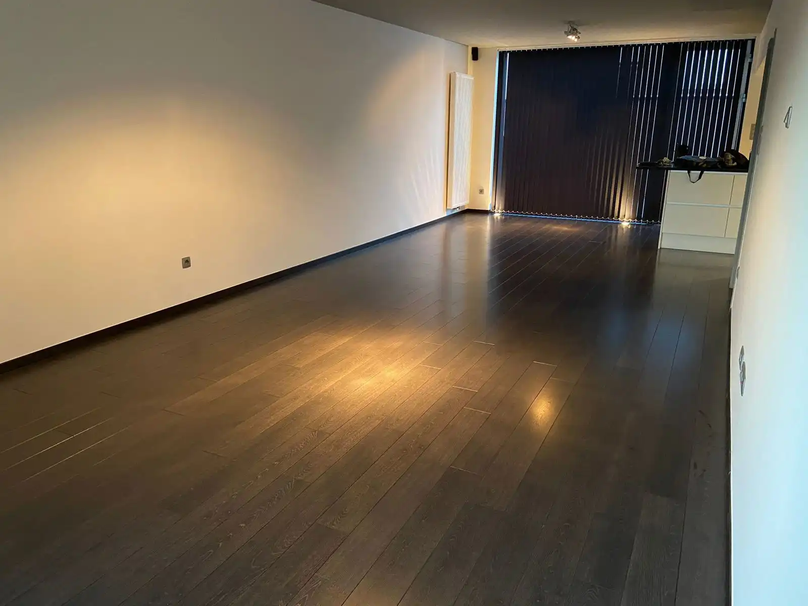 Mooie recente woning in doodlopende straat foto 3