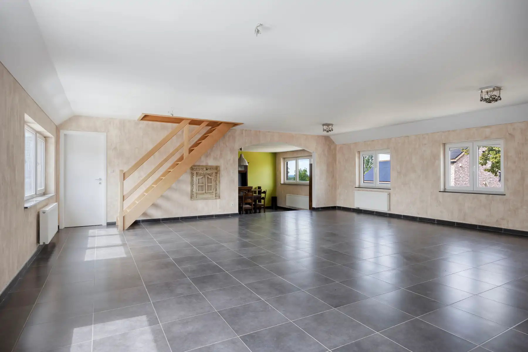 Uitzonderlijk ruime woning in landelijke omgeving foto 10