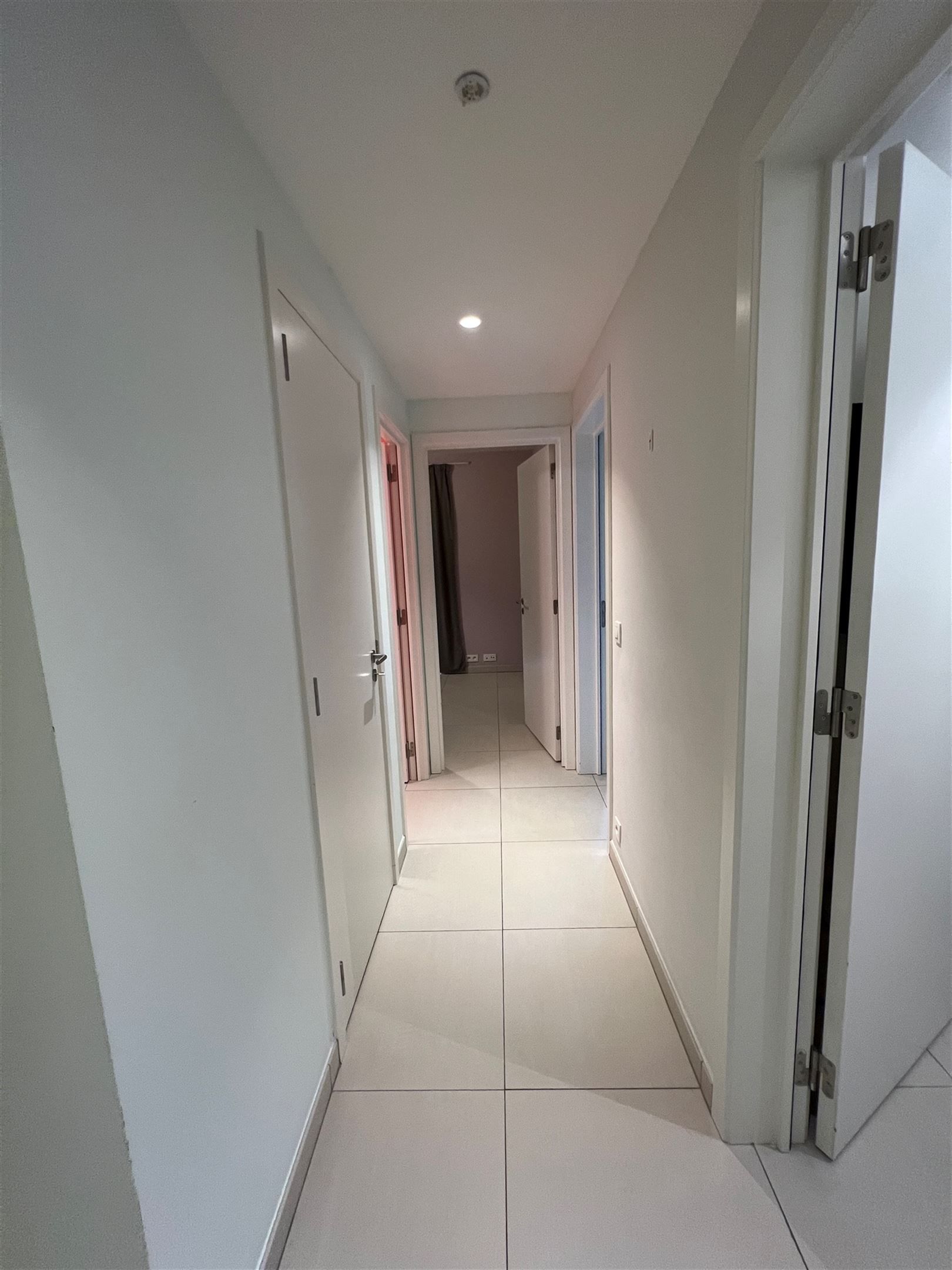 Ruim tweeslaapkamer appartement te huur foto 8