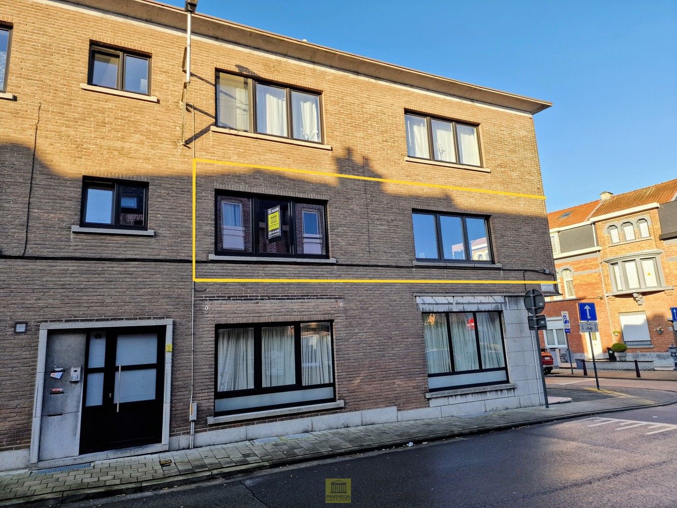 Appartement op 1e verdieping met autostaanplaats, op toplocatie in Aalst foto 16