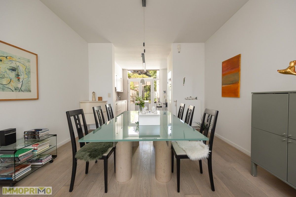 Ruim en stijlvol 1-slaapkamerappartement met zuidtuin en terras foto 6