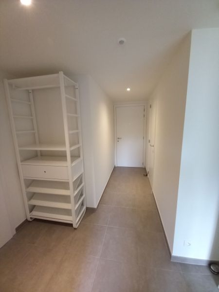 LICHTRIJK TWEE SLAAPKAMER APPARTEMENT TE HUUR foto 7