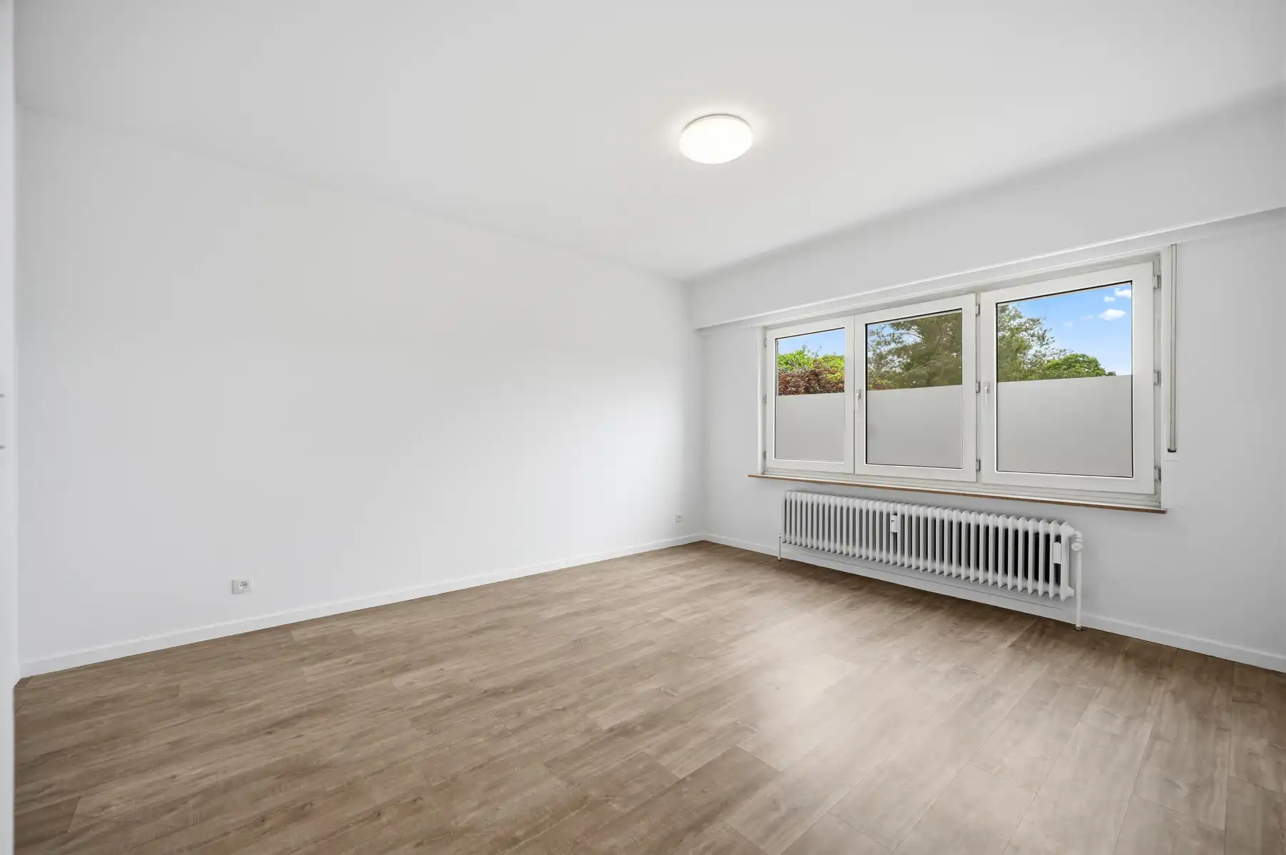 Drieslaapkamerappartement met  garagebox  te HEIST-OP-DEN-BERG foto 9