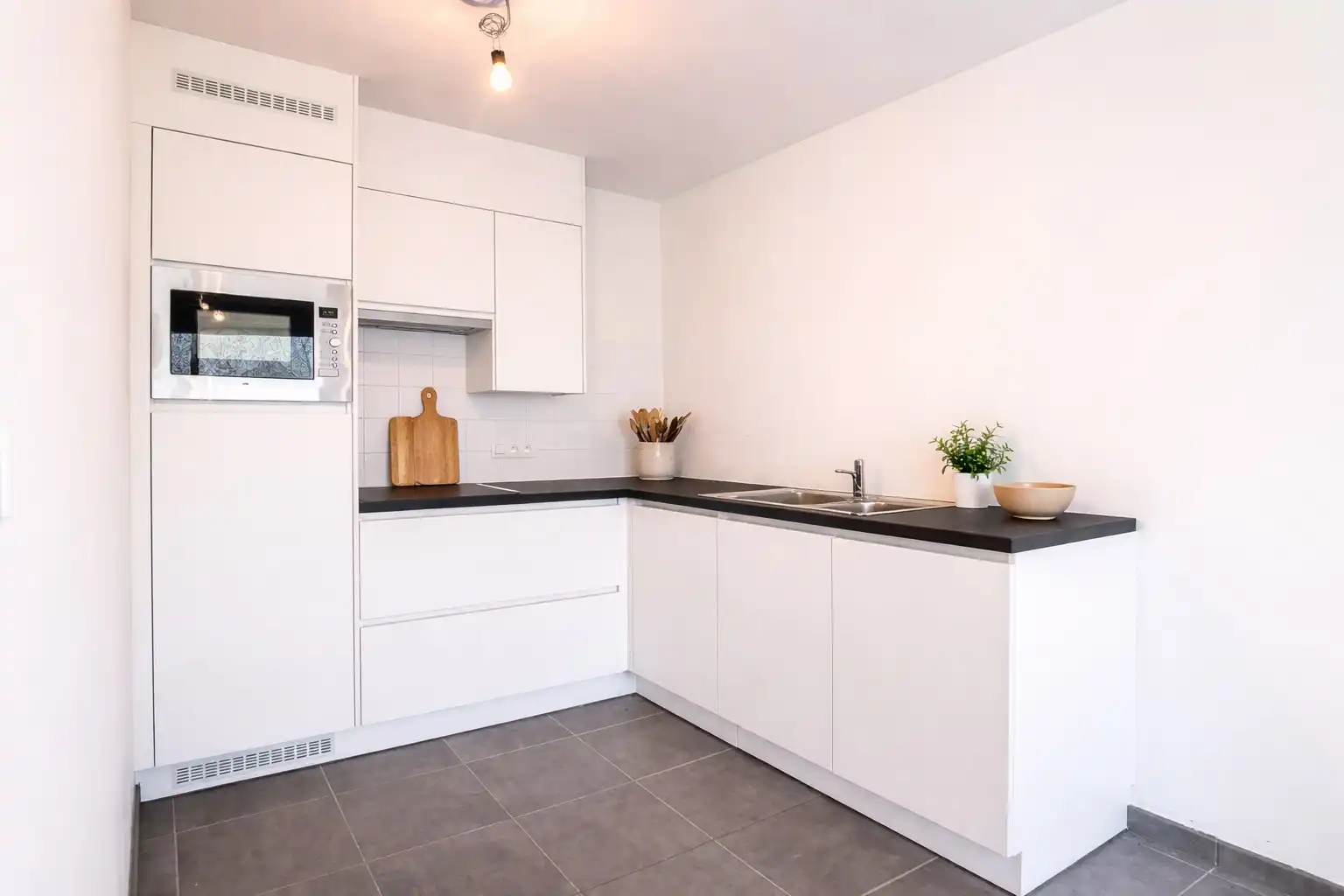 Nieuwbouwappartement op de 2de verdieping met 1 slaapkamer, terras én garage foto 3