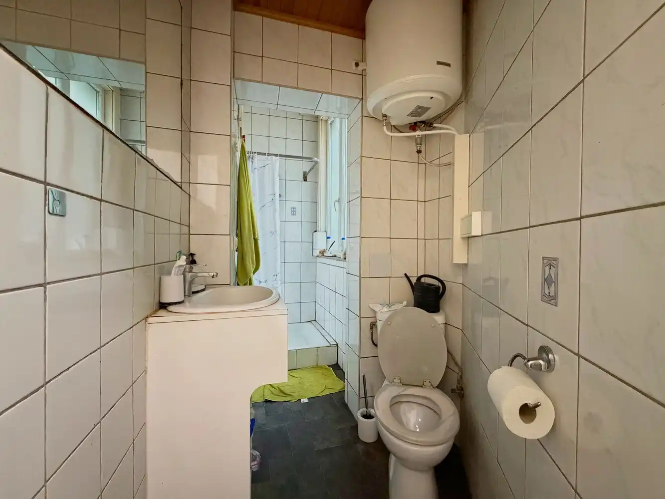 Appartementsgebouw met 3x appartementen met stabiele huurinkomsten! foto 9