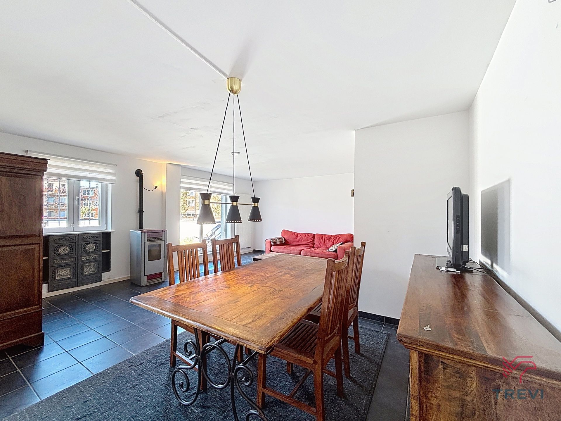 Mooi appartement 1 slaapkamer + tuin + parkeerplaats inbegrepen foto 2
