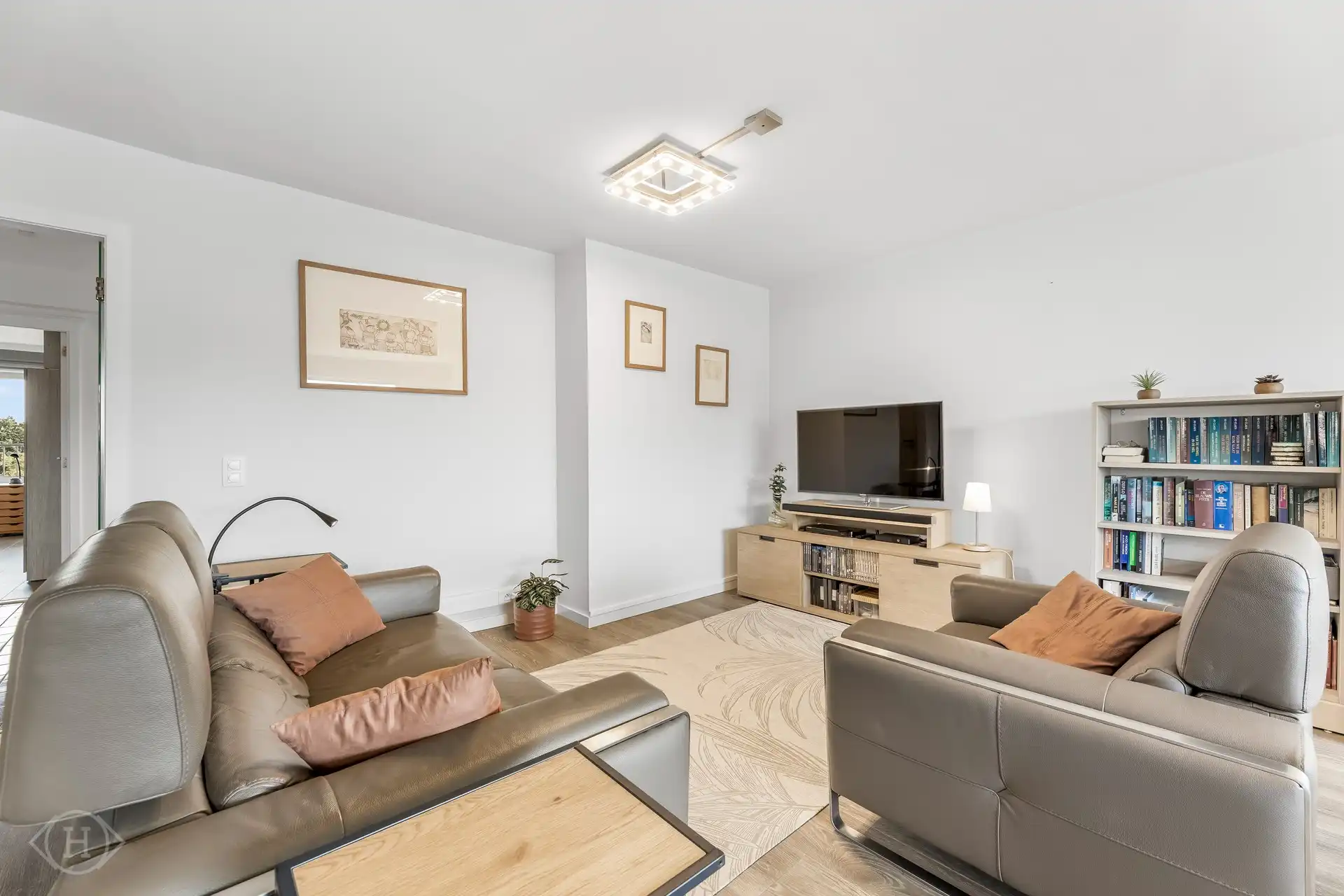 3-slpk appartement met panoramisch uitzicht en EPC A foto 4