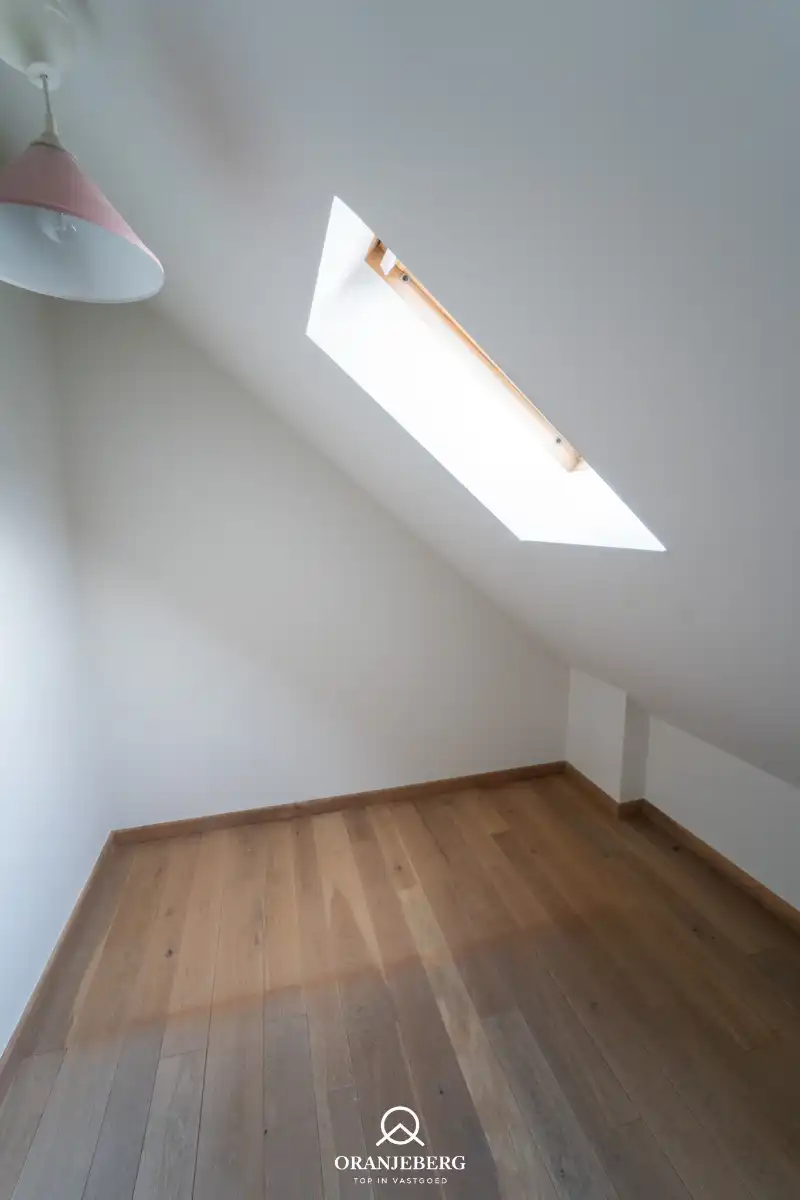 Instapklare duplex met terras, privétuin en parkeermogelijkheid foto 15