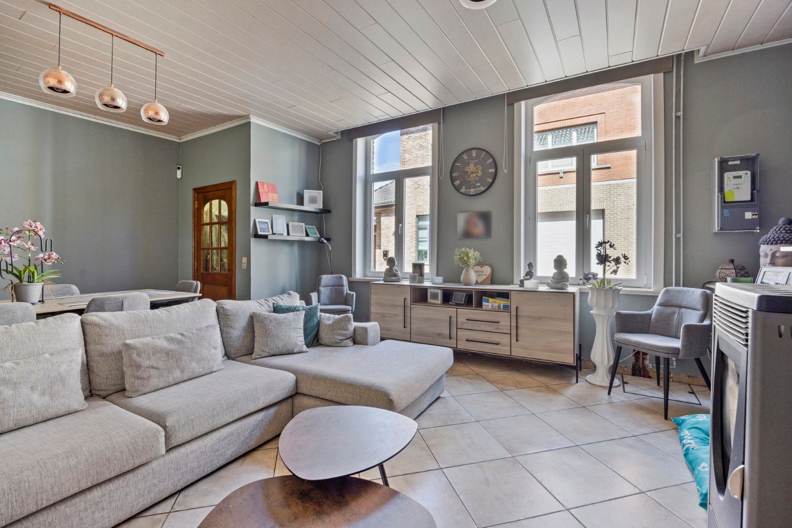 Verrassend ruime instapklare woning met 6 slaapkamers en zonnige tuin – hartje Meerbeke foto 8