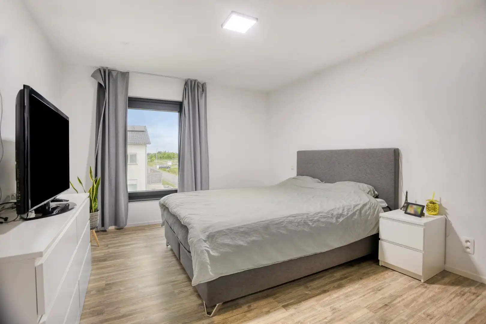 Ruime nieuwbouwwoning met 3 SLKPS onder registratierechten!  foto 16