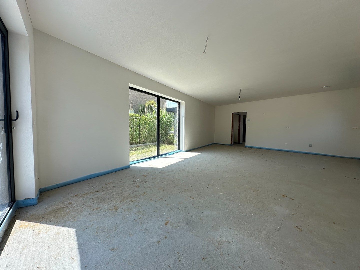 Moderne woning met vier slaapkamers foto 7