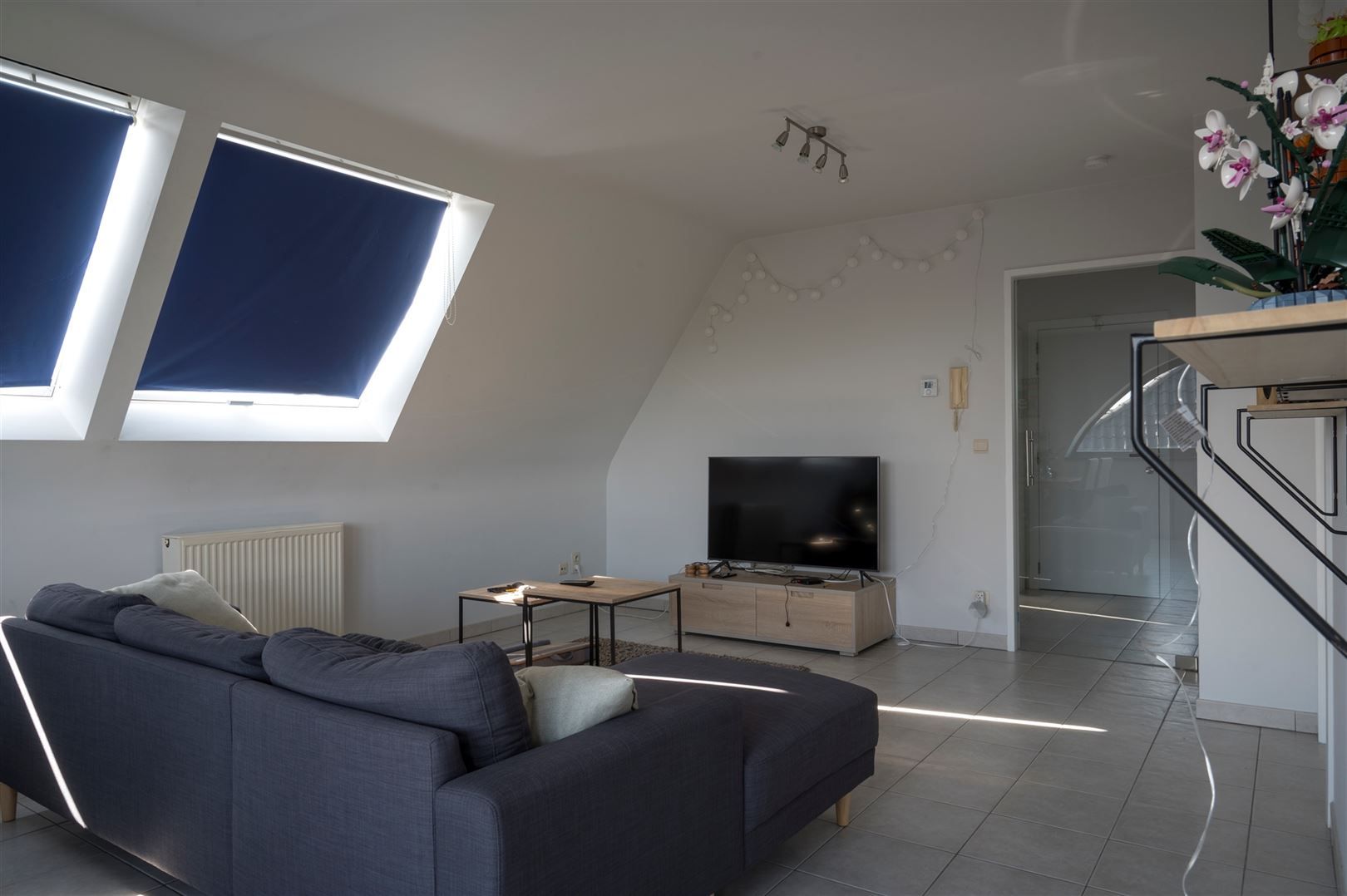  Zeer verzorgd appartement met garage te huur in Oudenaarde. foto 3