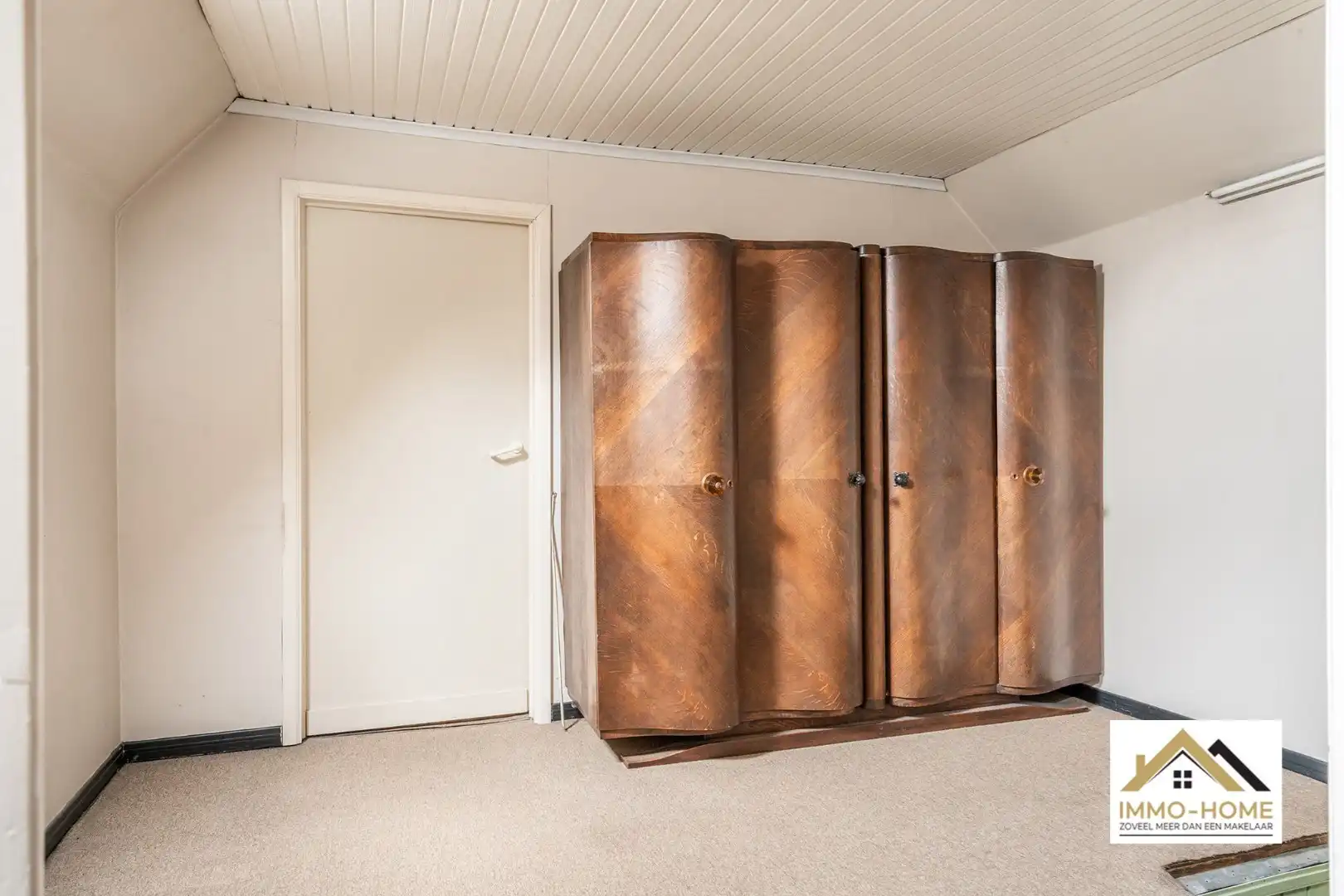 Op te frissen woning op topligging in centrum Lochristi!  foto 19