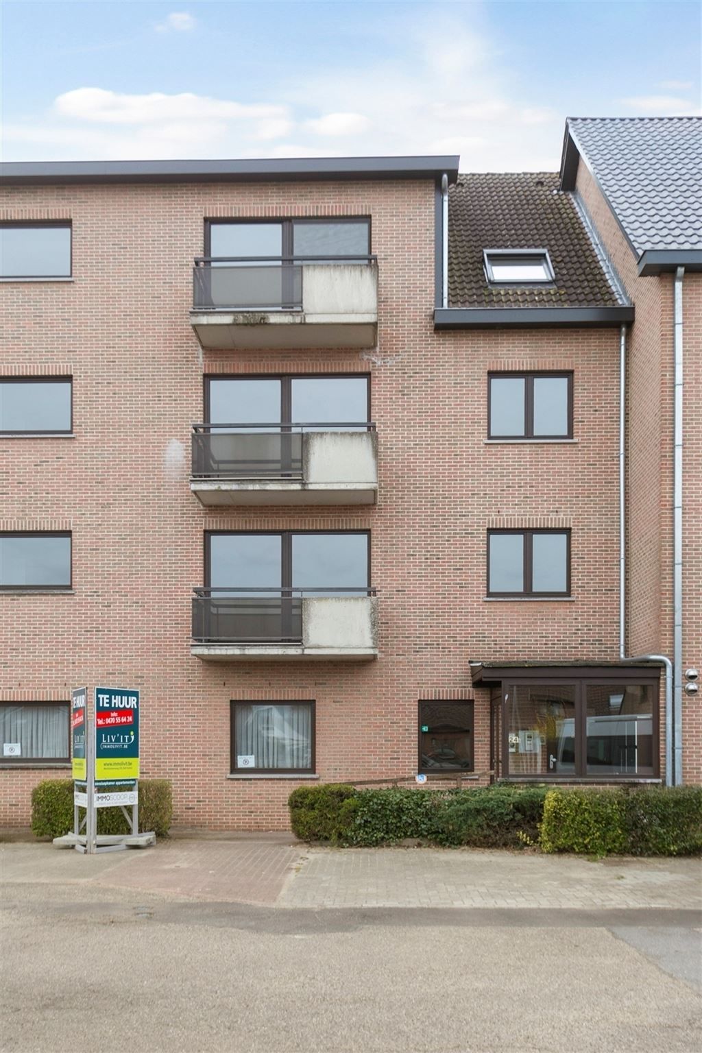 Appartement op de 2e verdieping foto 2