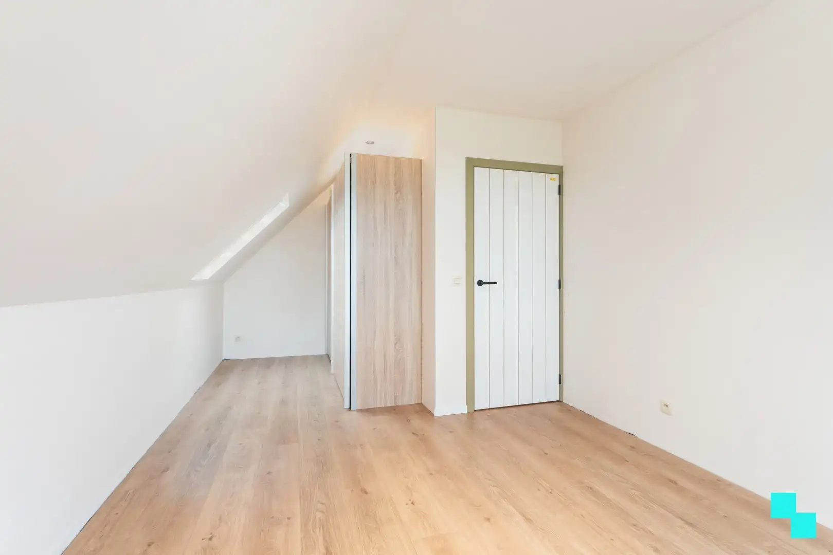 Landelijk gelegen te Ardooie: unieke nieuwbouwwoning (2023) met twee bijgebouwen op een perceel van 5.000 m² foto 22