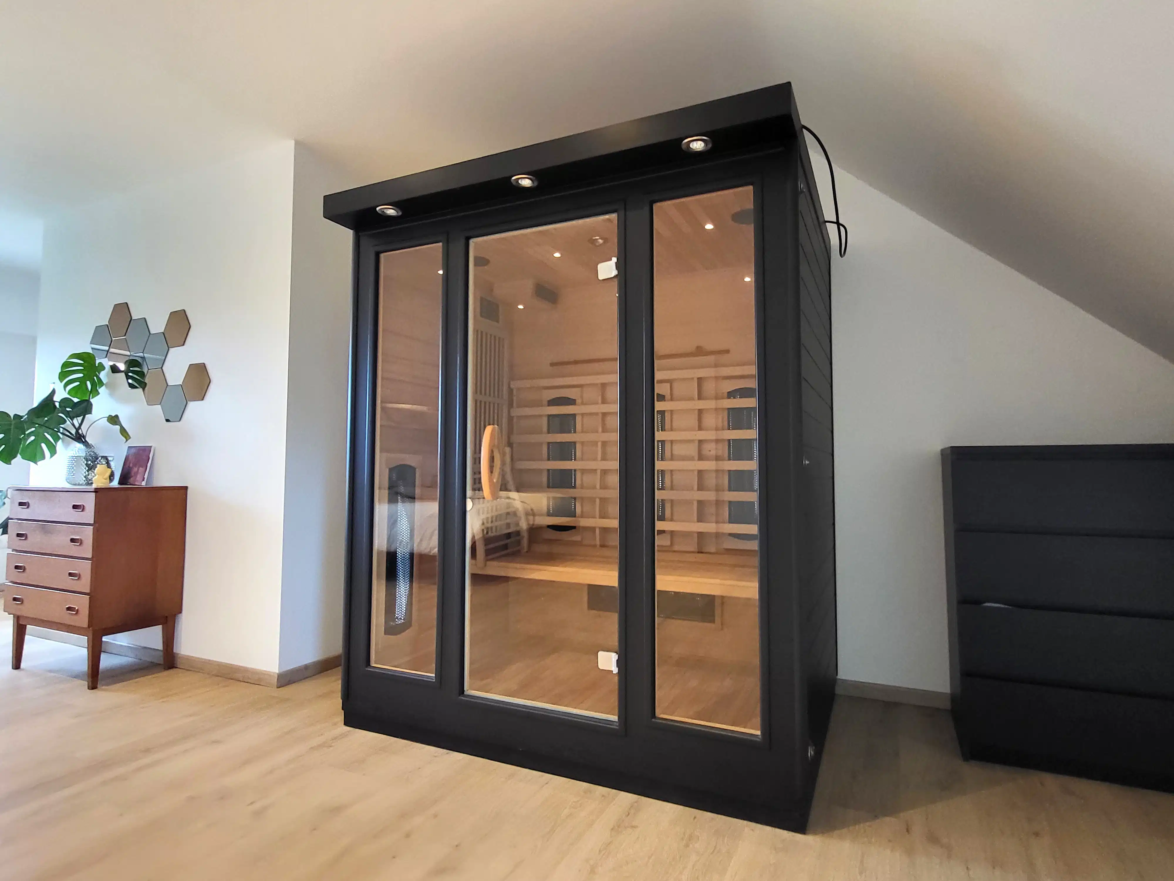 Totaal gerenoveerde woning van 2016-2017 op een perceel van 840 m², met oog voor comfort, ruimte en energiezuinigheid. foto 24